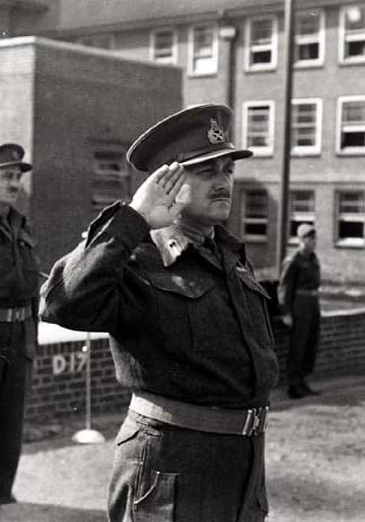 Porträt von Charles Foulkes (1903–1969) – Gedenkseite
