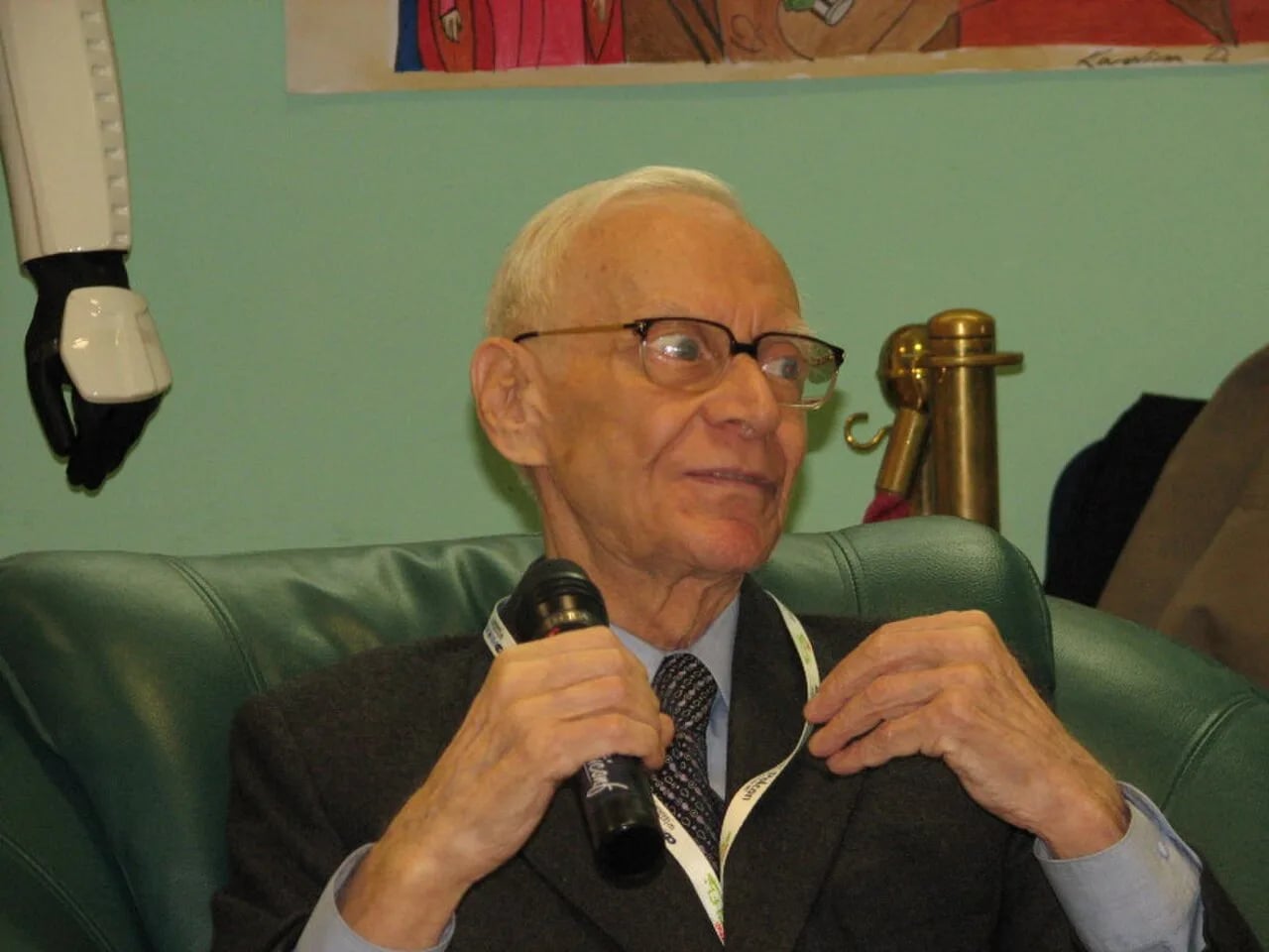 Portrait of Zbigniew Przyrowski (1921–2008) – memorial page