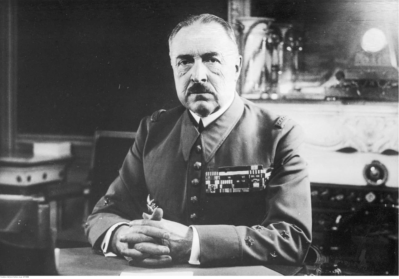 Portrait of Gaston Billotte (1875–1940) – memorial page