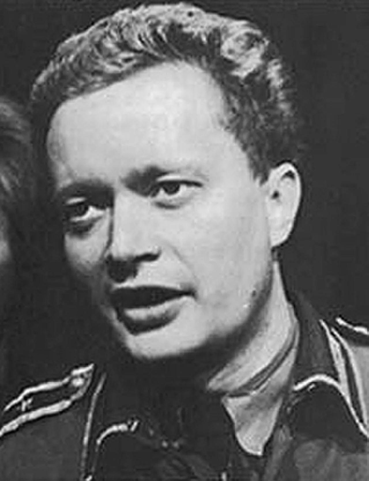 Porträt von Ernst-Hugo Järegård (1928–1998) – Gedenkseite