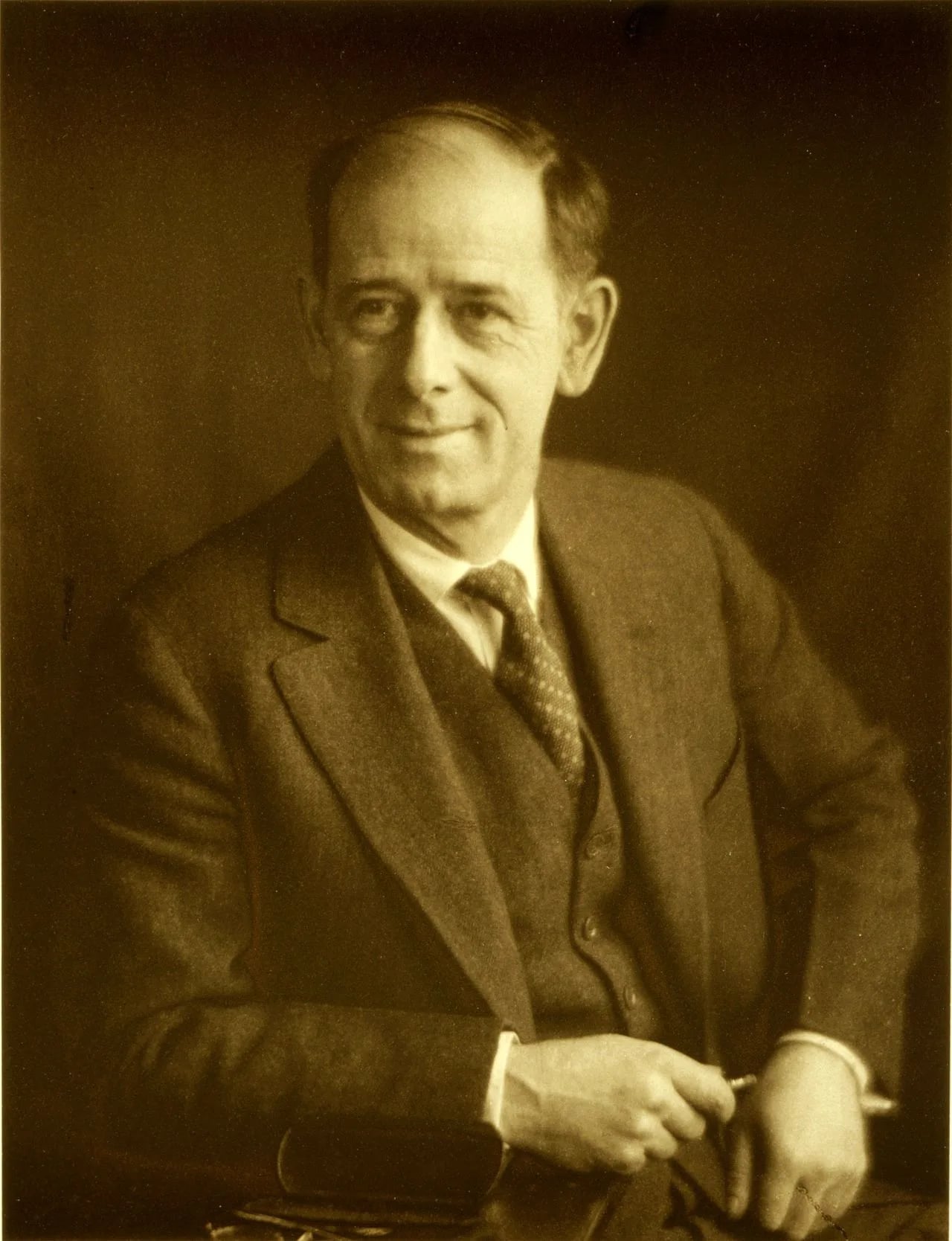 Portrait of Clarence Hudson White (1871–1925) – memorial page