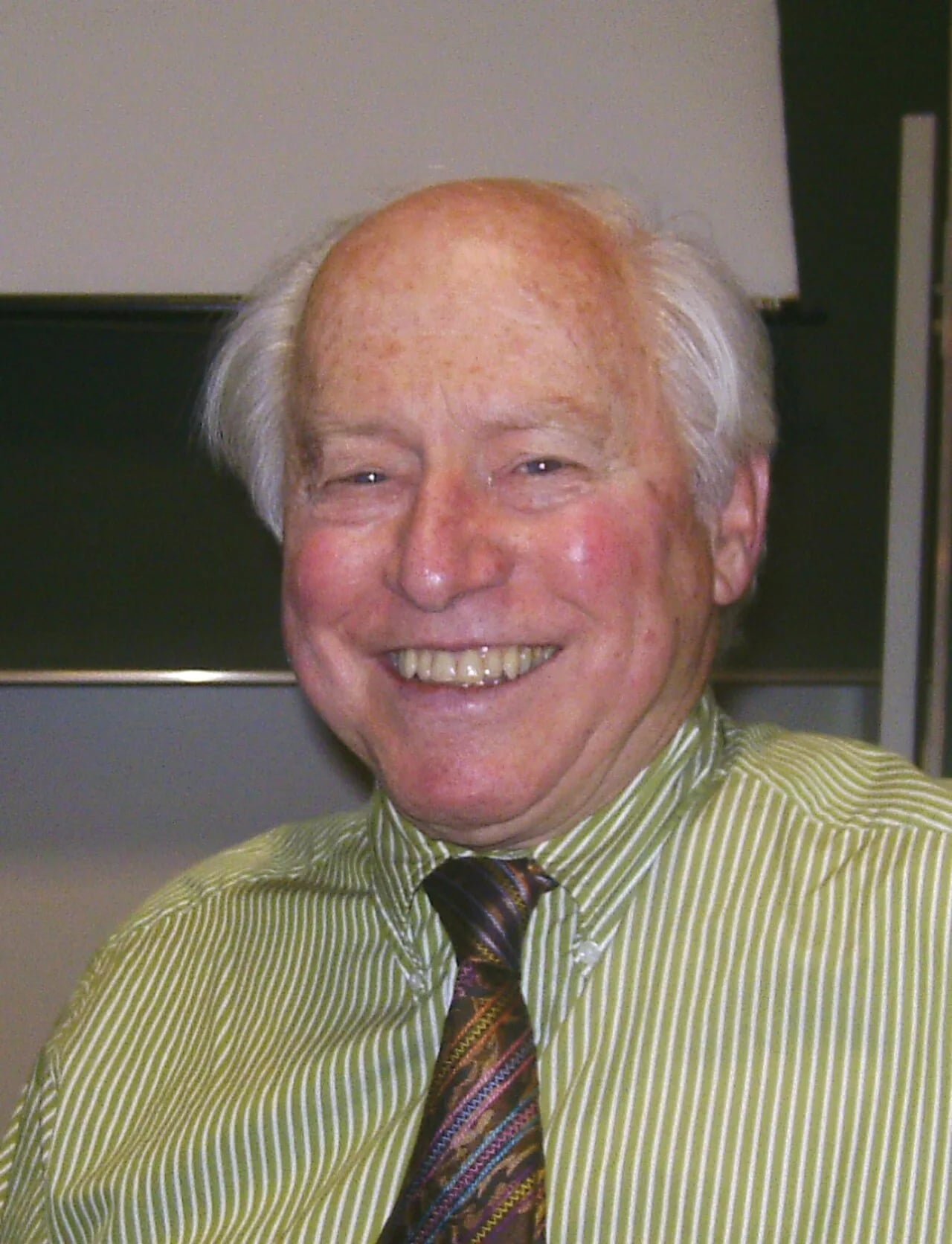 Porträt von Allan Hobson (1933–2021) – Gedenkseite