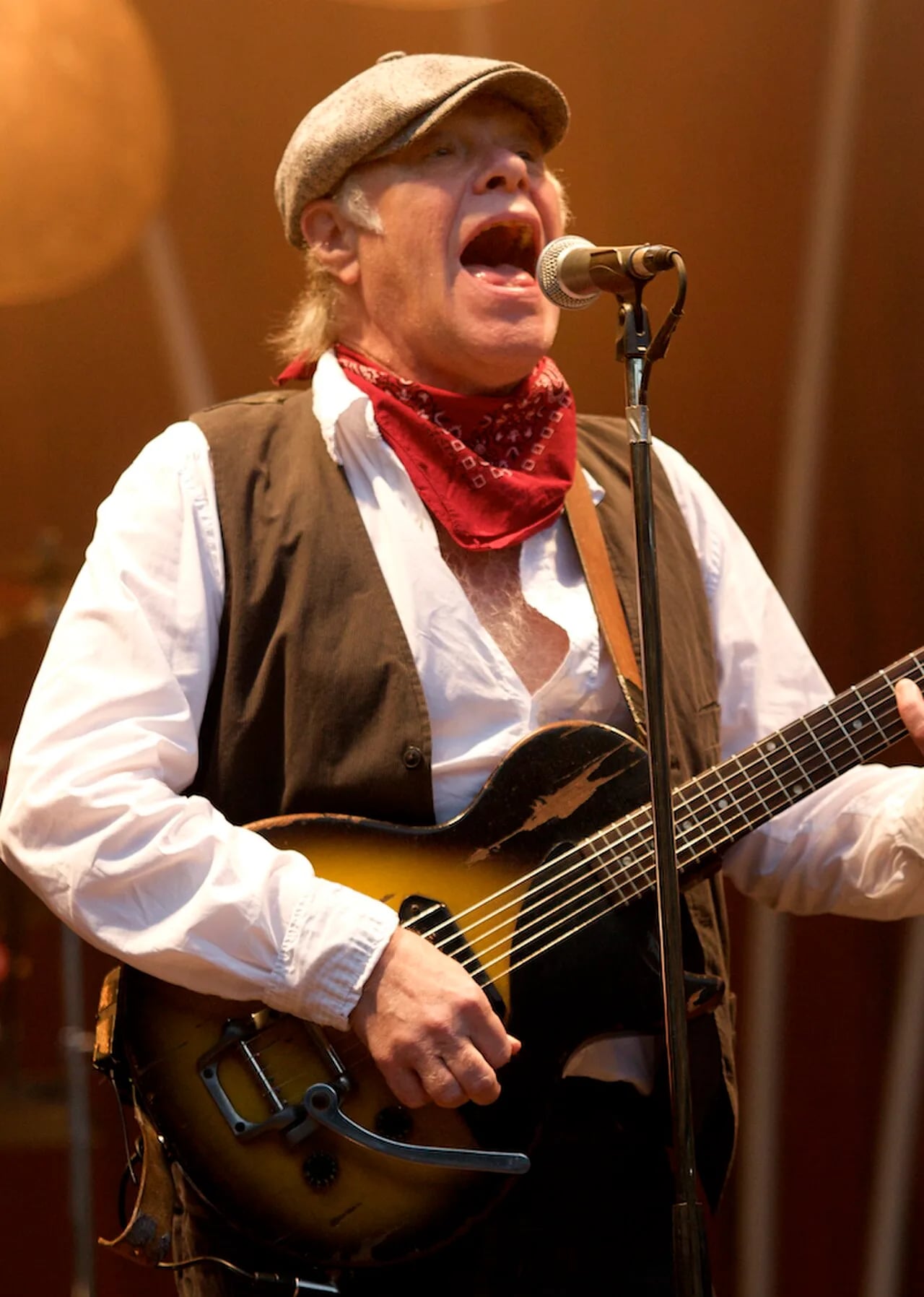 Portrait of Kim Larsen (1945–2018) – memorial page