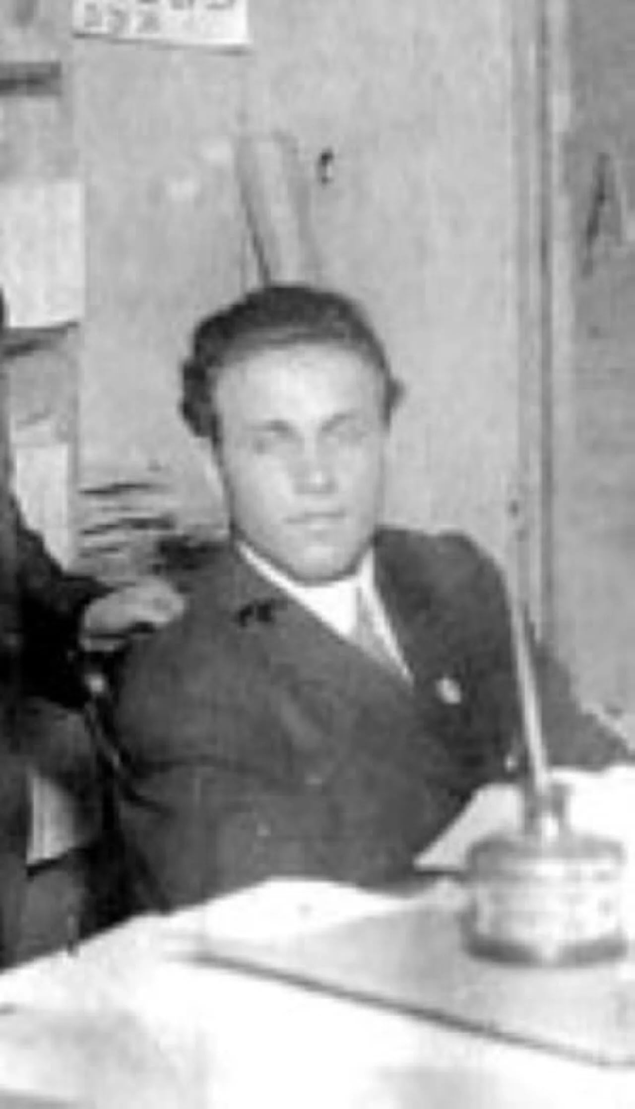 Portrait of Matthew Popovich (1890–1943) – memorial page