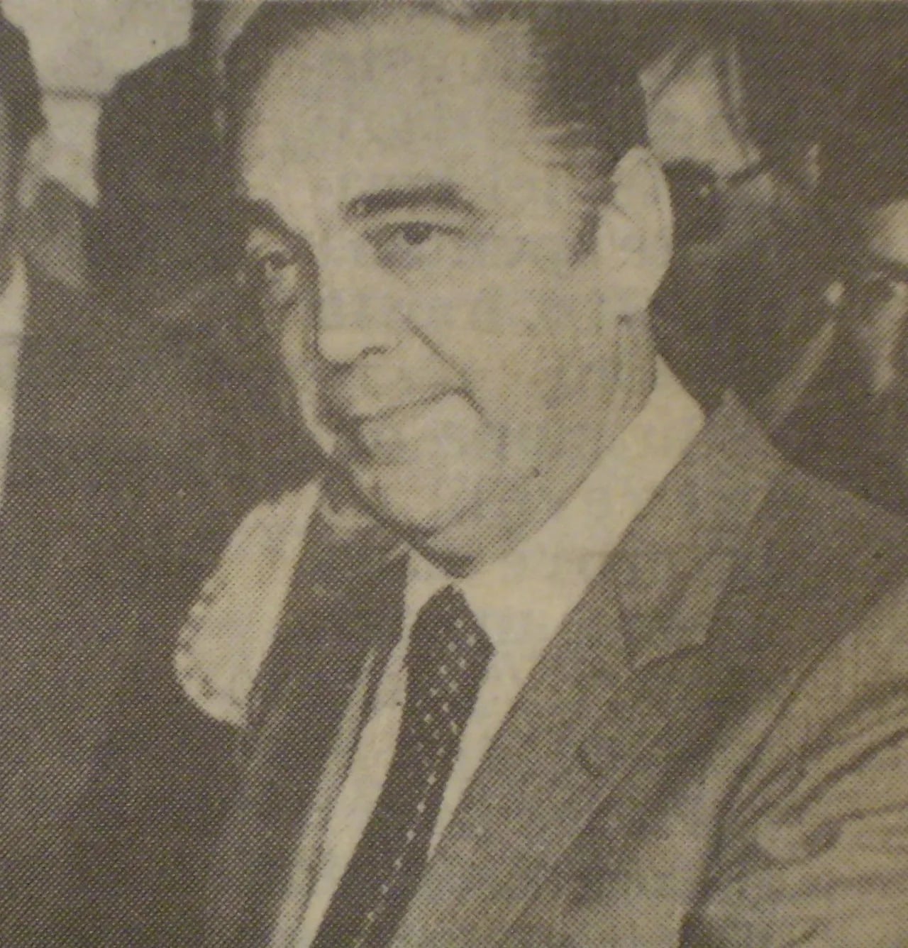 Porträt von Víctor Hipólito Martínez (1924–2017) – Gedenkseite