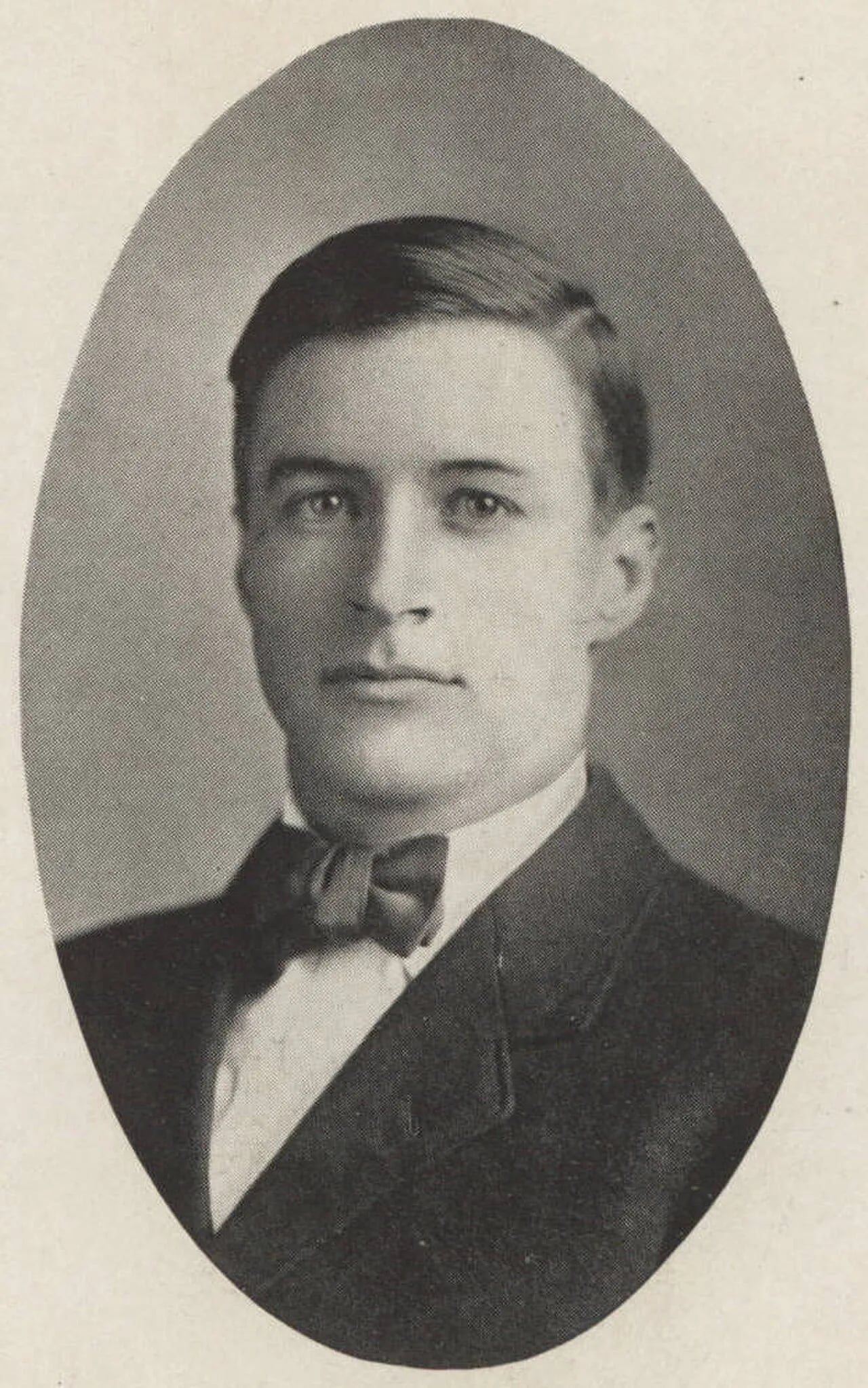 Portrait of Robert Muldrow Cooper (1887–1966) – memorial page