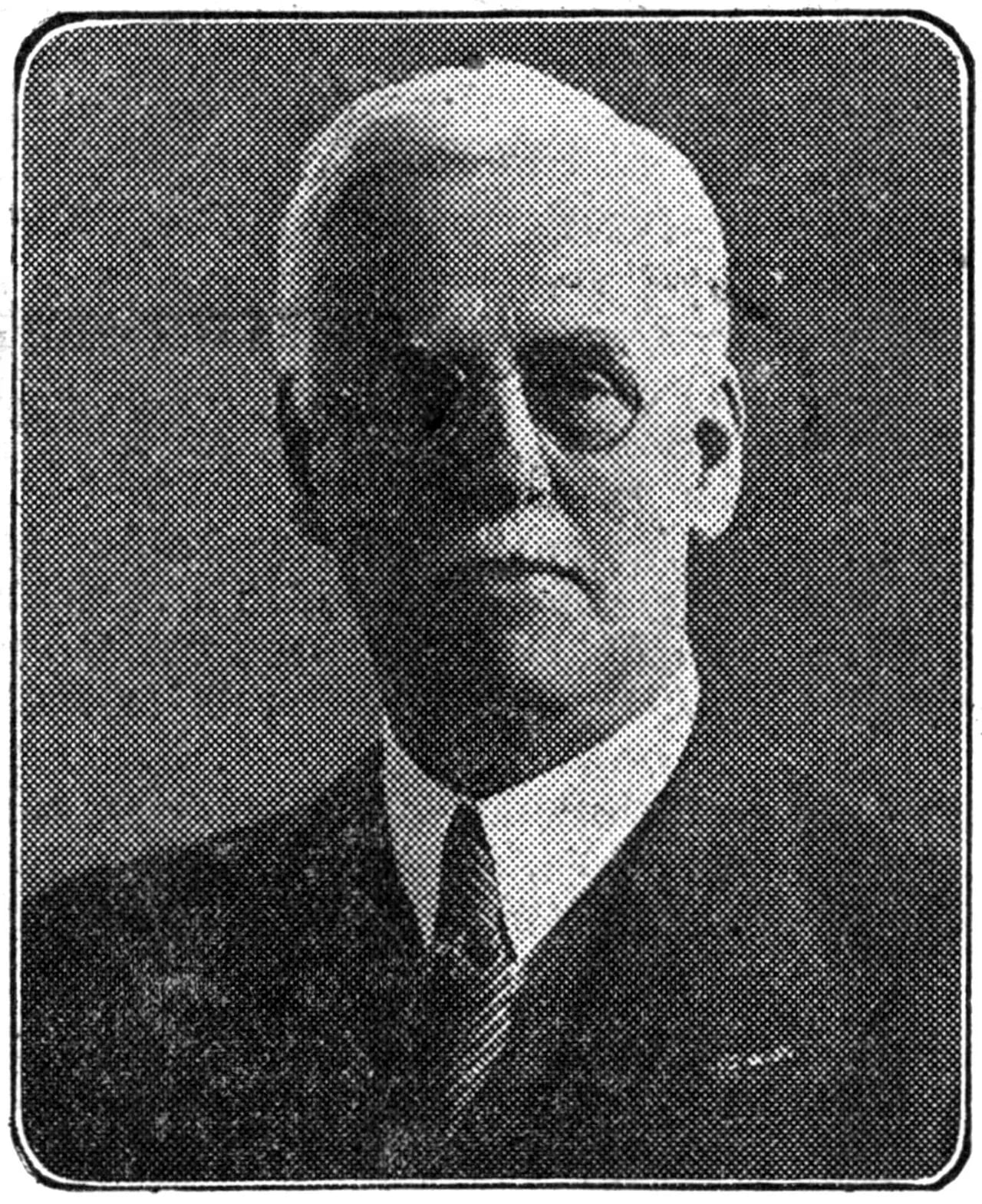 Portrait of Arnold H. Verkade (1872–1952) – memorial page