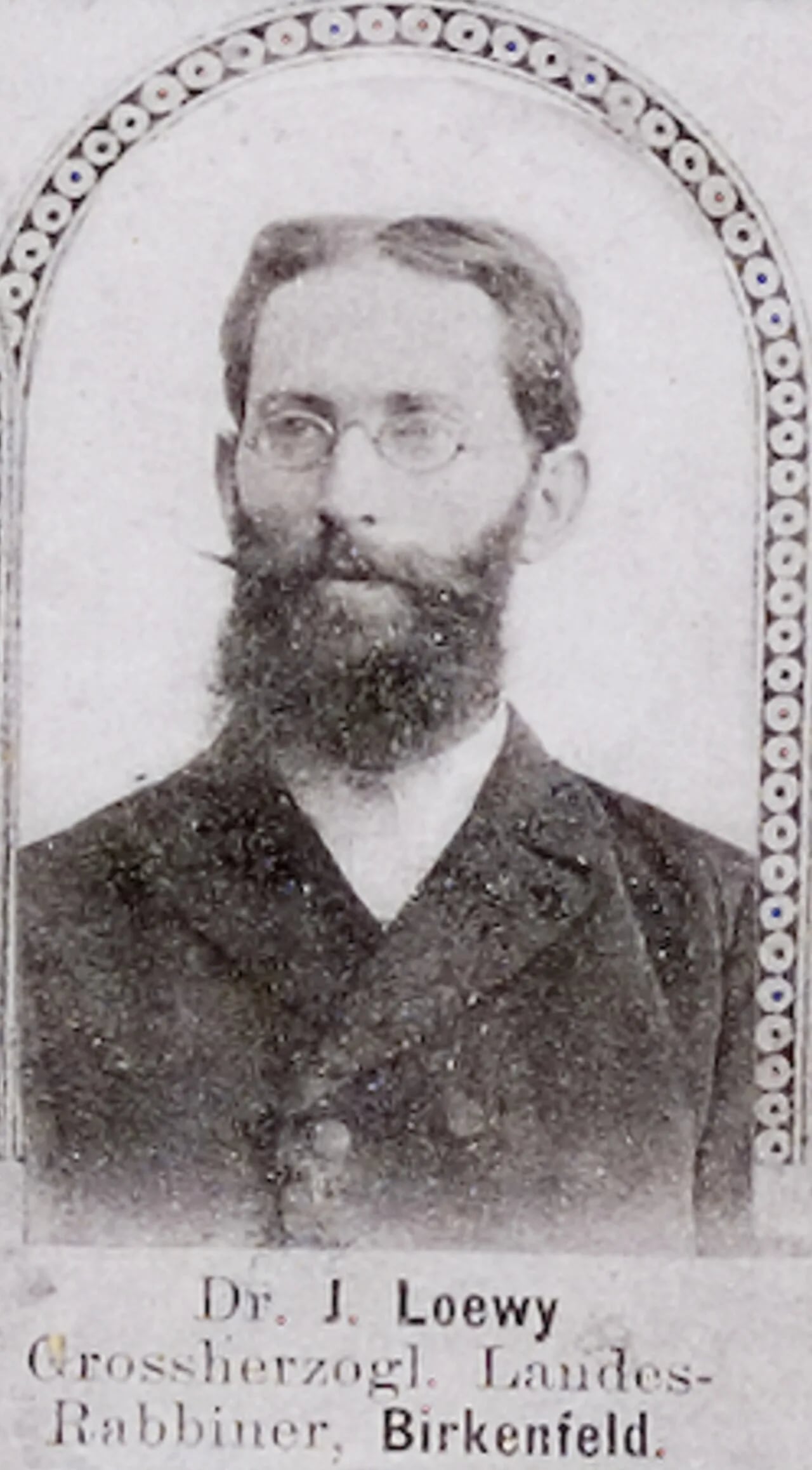 Portrait of Jacob Isaac Loewy (1860–1930) – memorial page