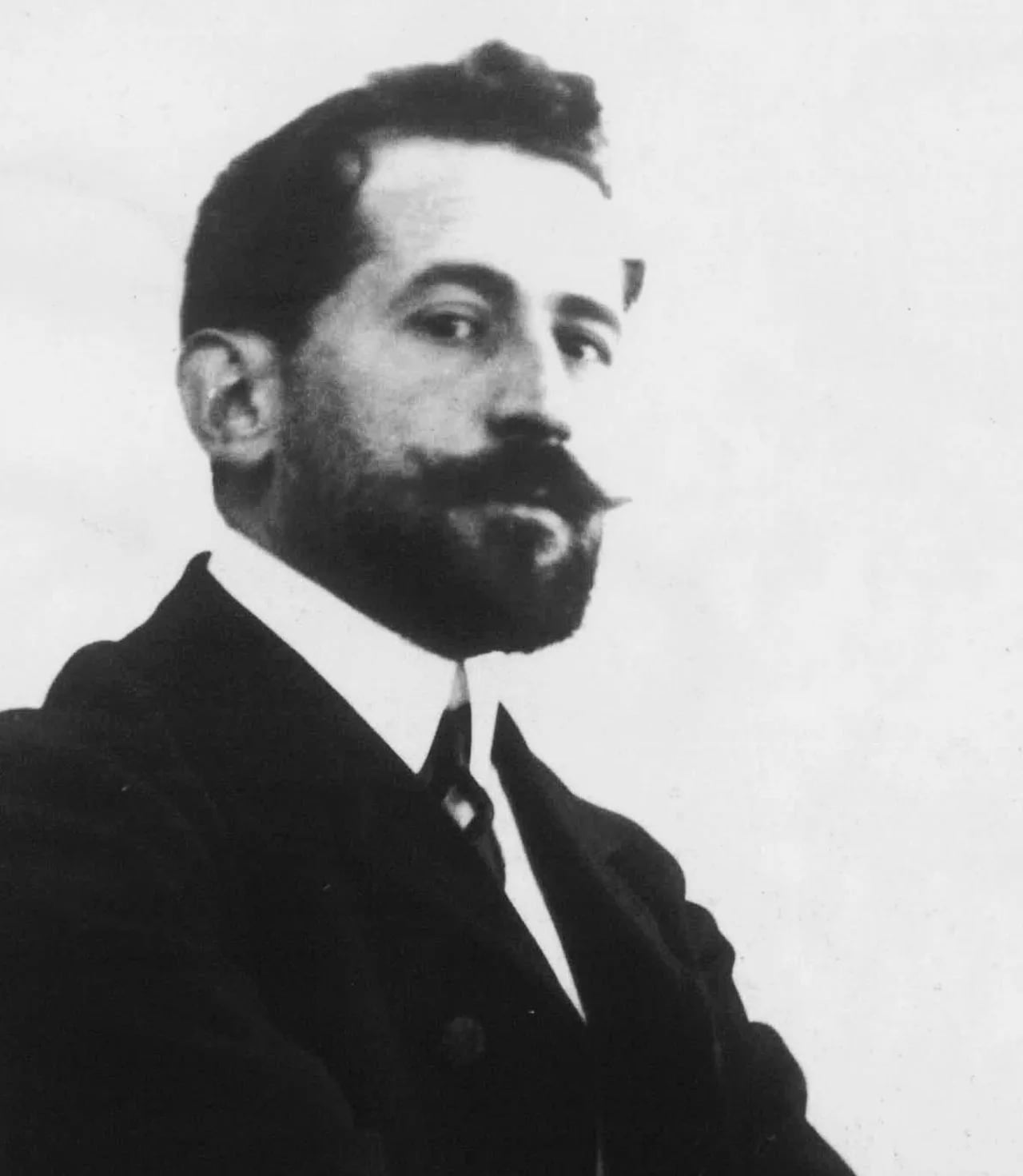 Portrait of Enrique Simonet (1866–1927) – memorial page