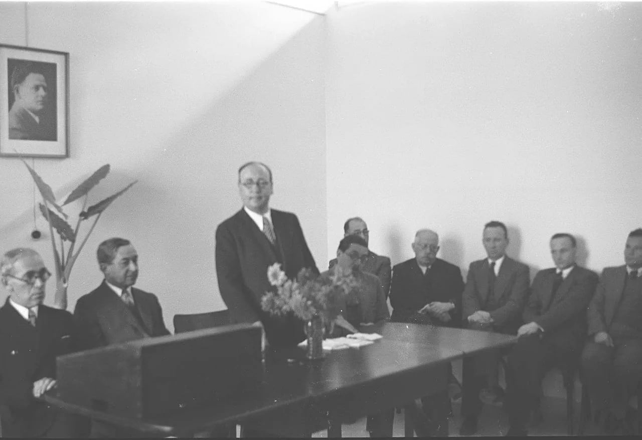 Portrait of David Werner Senator (1896–1953) – memorial page