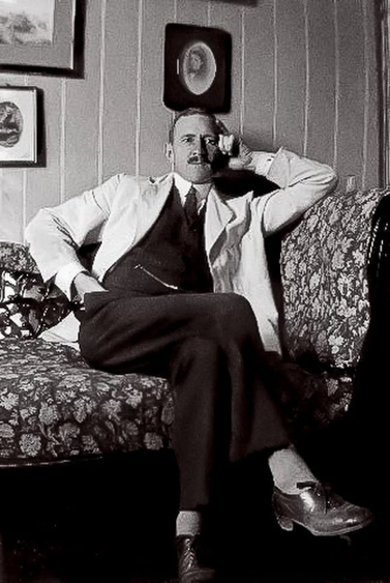 Porträt von Rafael Karsten (1879–1956) – Gedenkseite