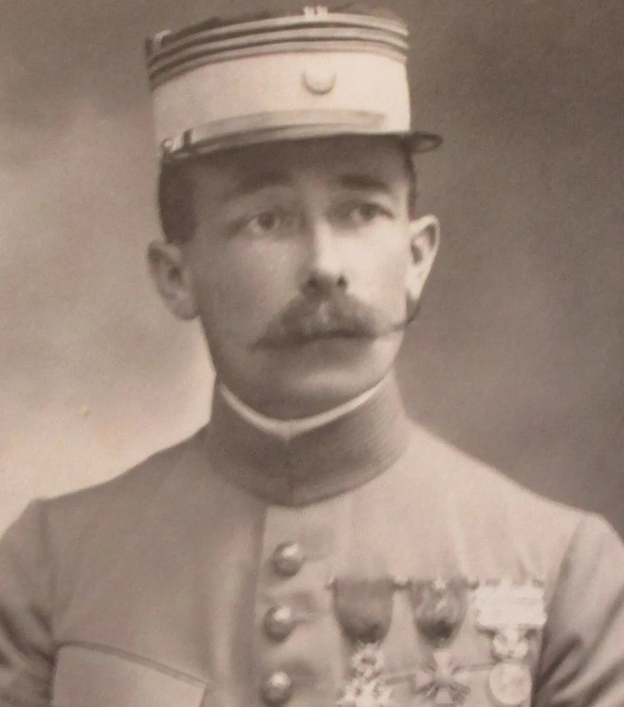 Portrait of Léopold Victor Justinard (1878–1959) – memorial page