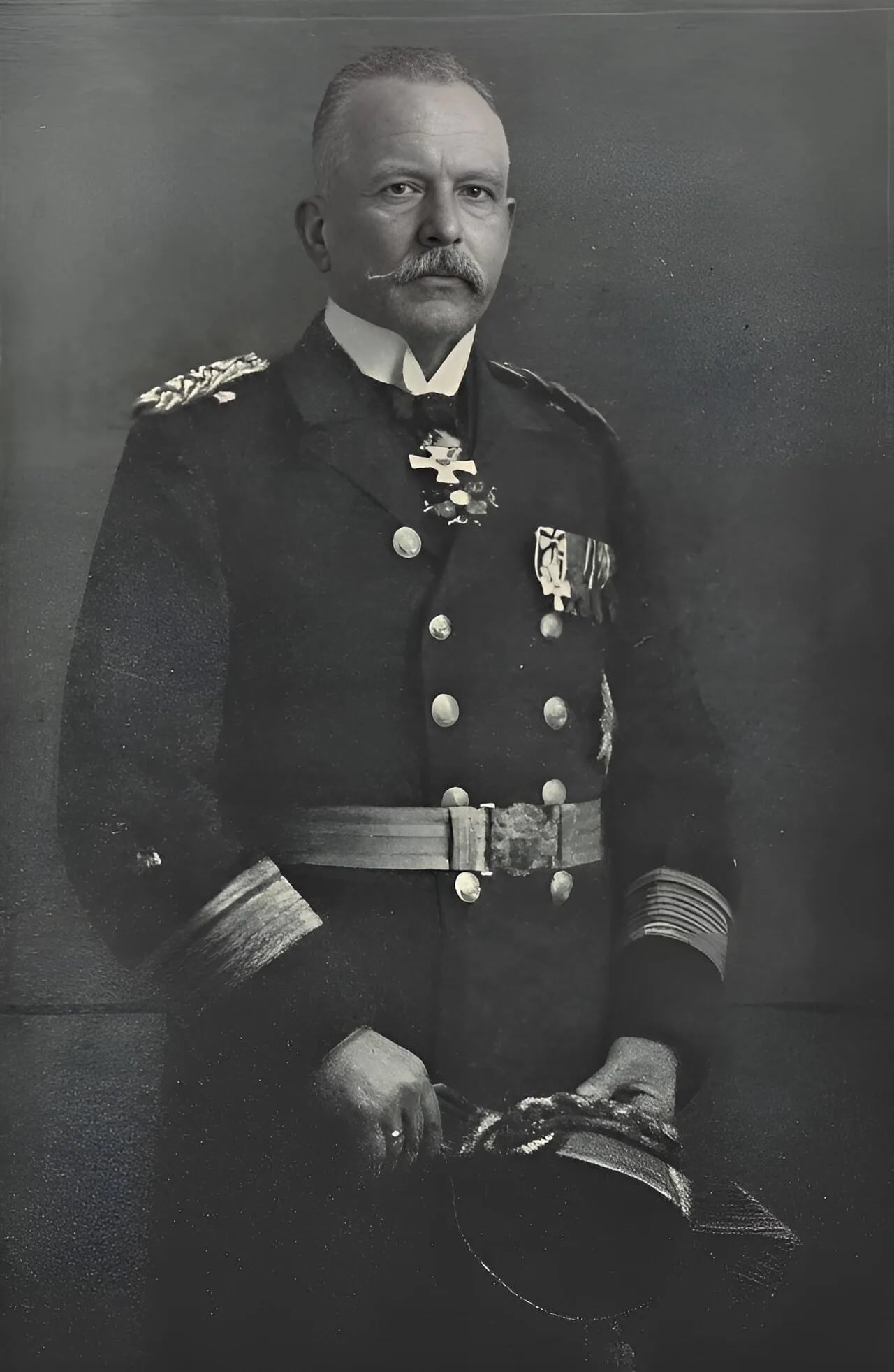 Portrait of Adolf Carl Johann Thiele (1853–1941) – memorial page