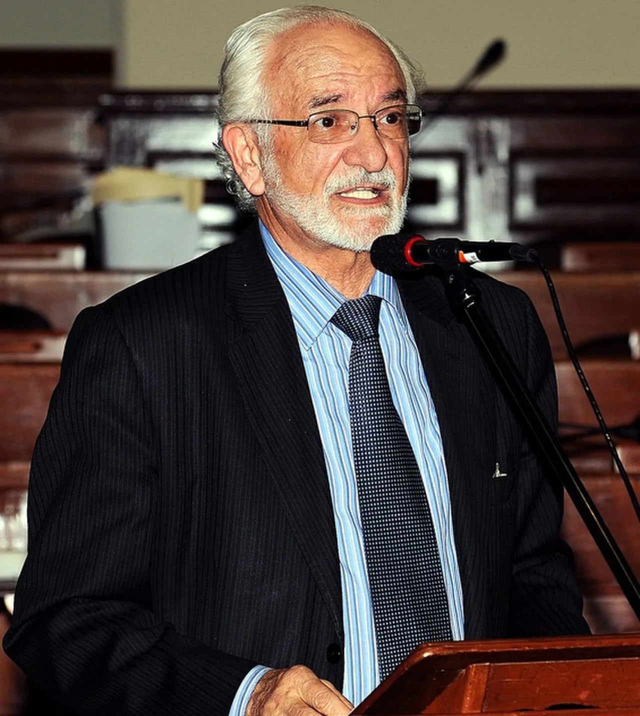 Porträt von Antonio Brack Egg (1940–2014) – Gedenkseite