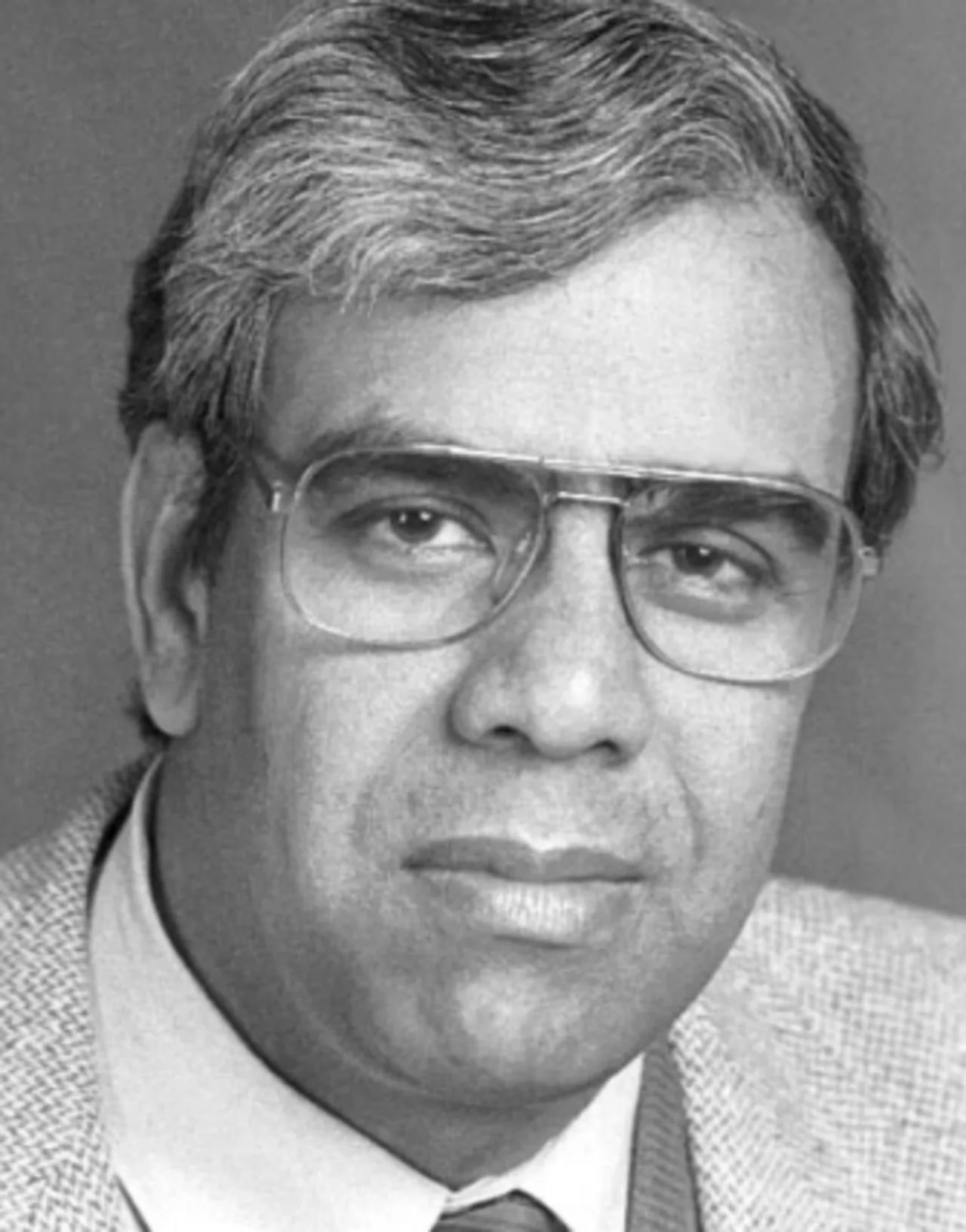 Portrait of Nimai Mukhopadhyay (1944–2000) – memorial page