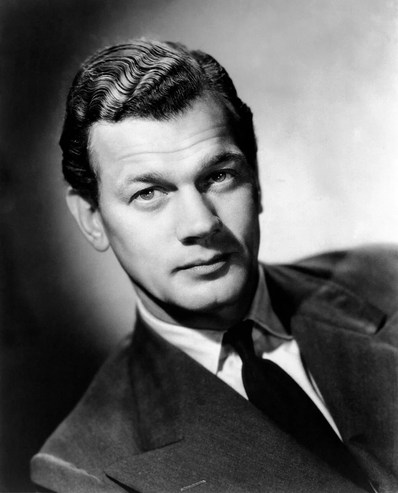 Portrait of Joseph Cotten (1905–1994) – memorial page
