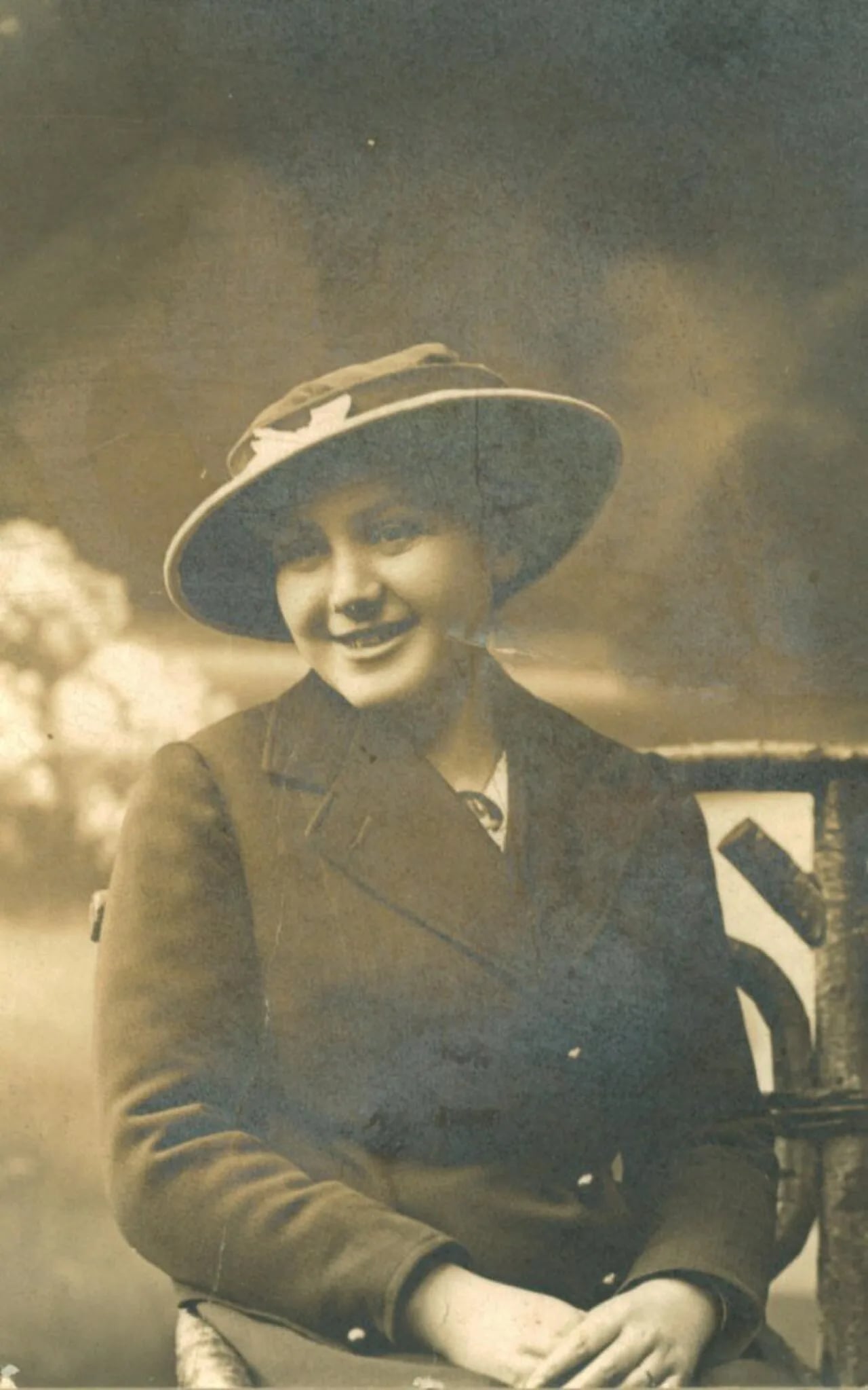 Portrait of Božena Neumannová (1882–1967) – memorial page