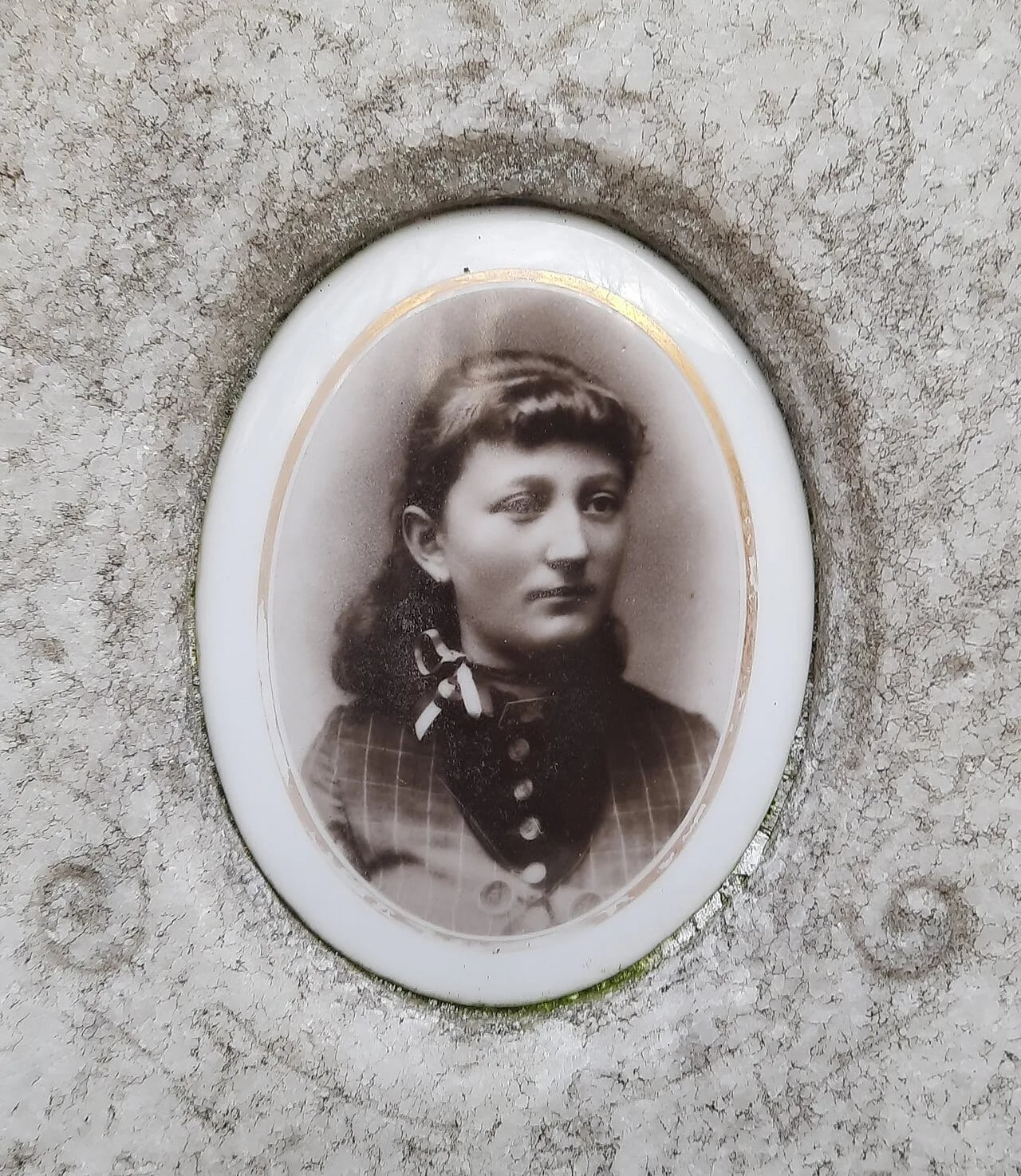 Portrait of Elvíra Stárová (1875–1893) – memorial page