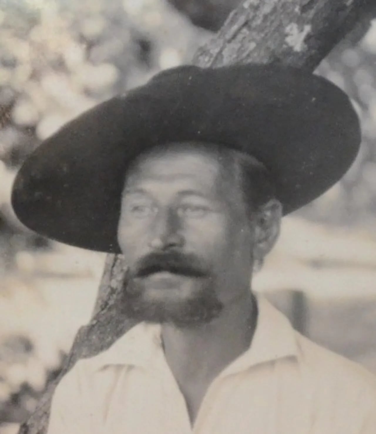 Portrait of Maur Neumann van Padang (1894–1986) – memorial page