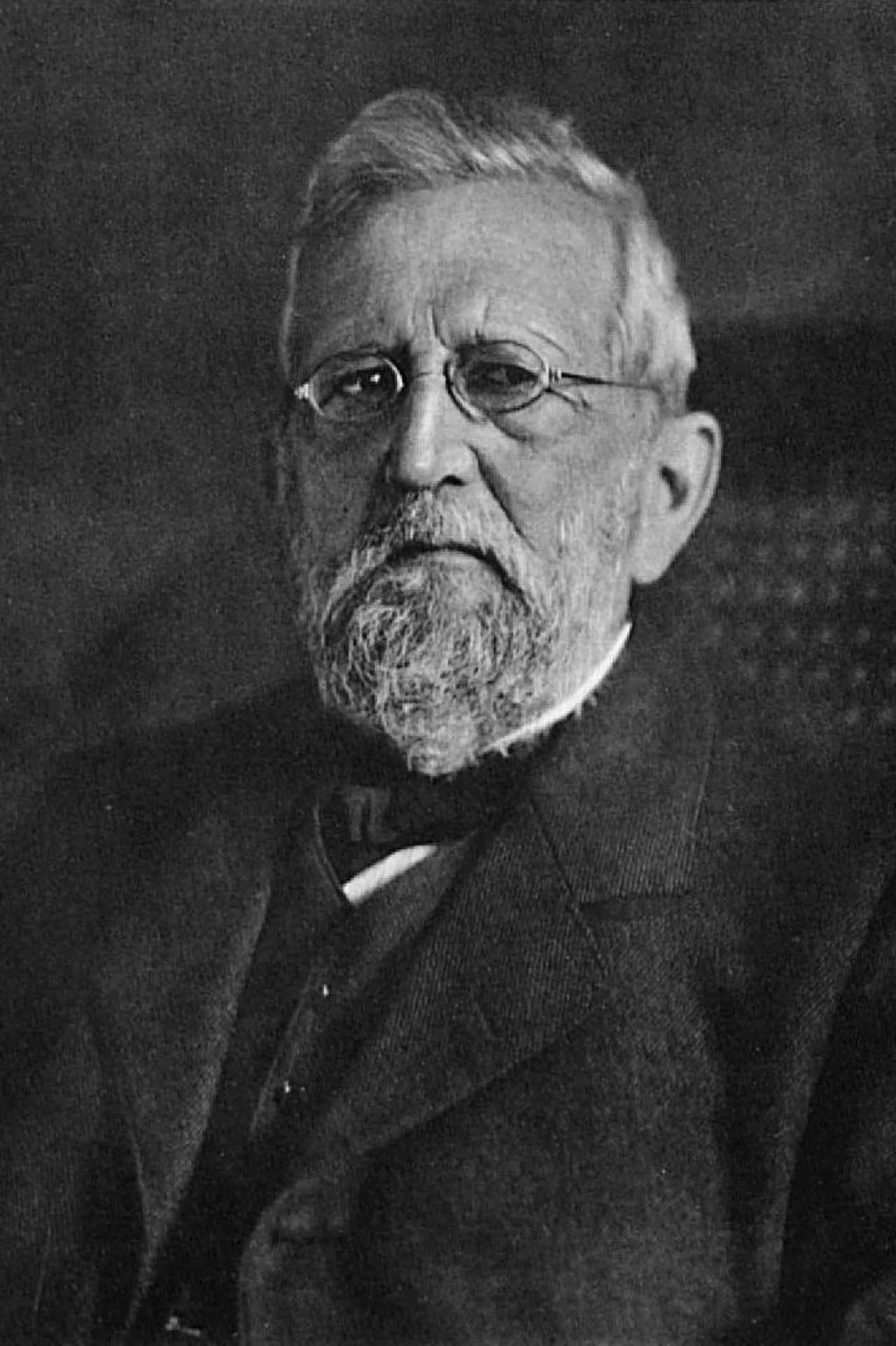 Portrait of Adolf von Koenen (1837–1915) – memorial page