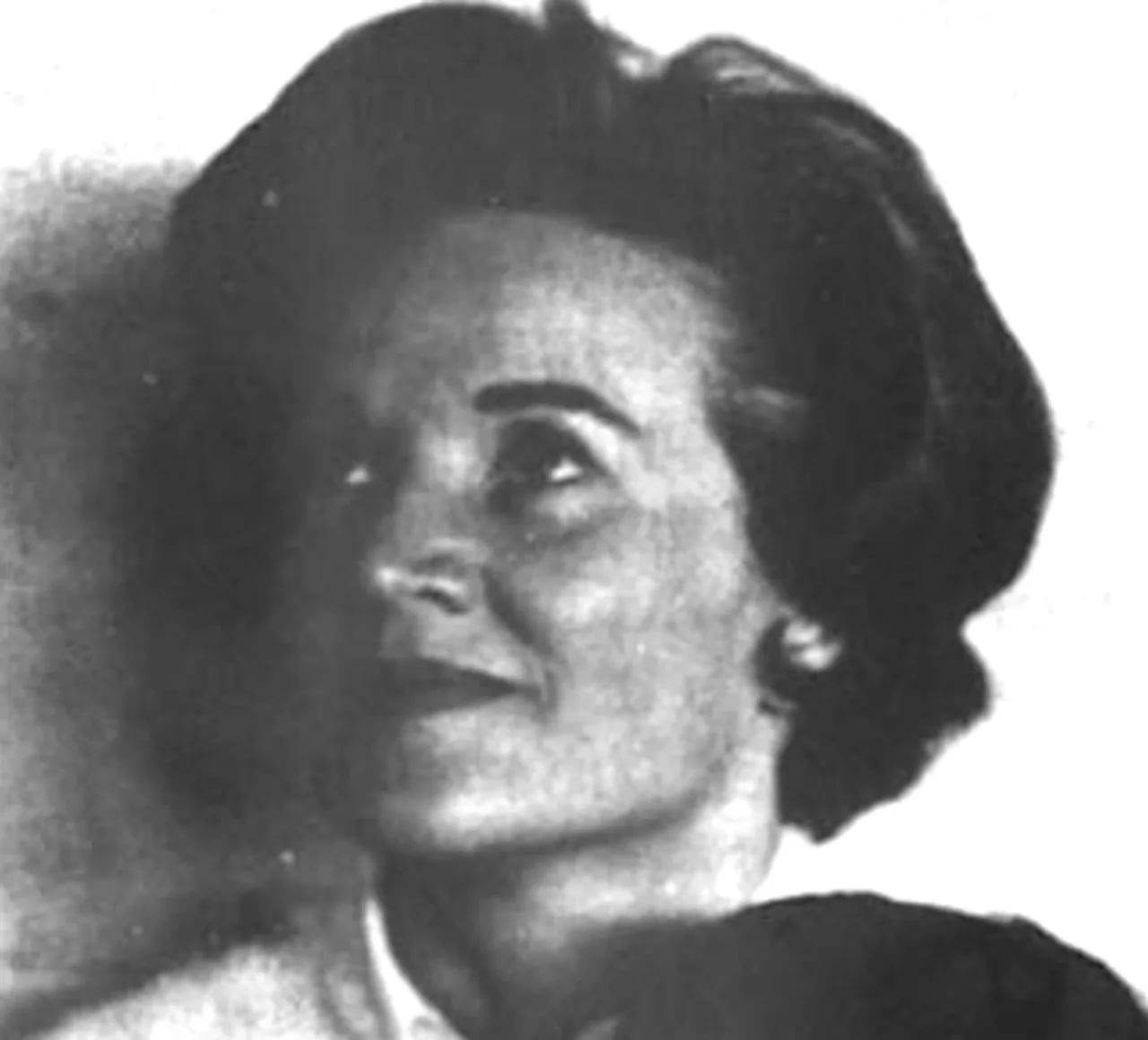 Portrait of Eleanor Coerr (1922–2010) – memorial page