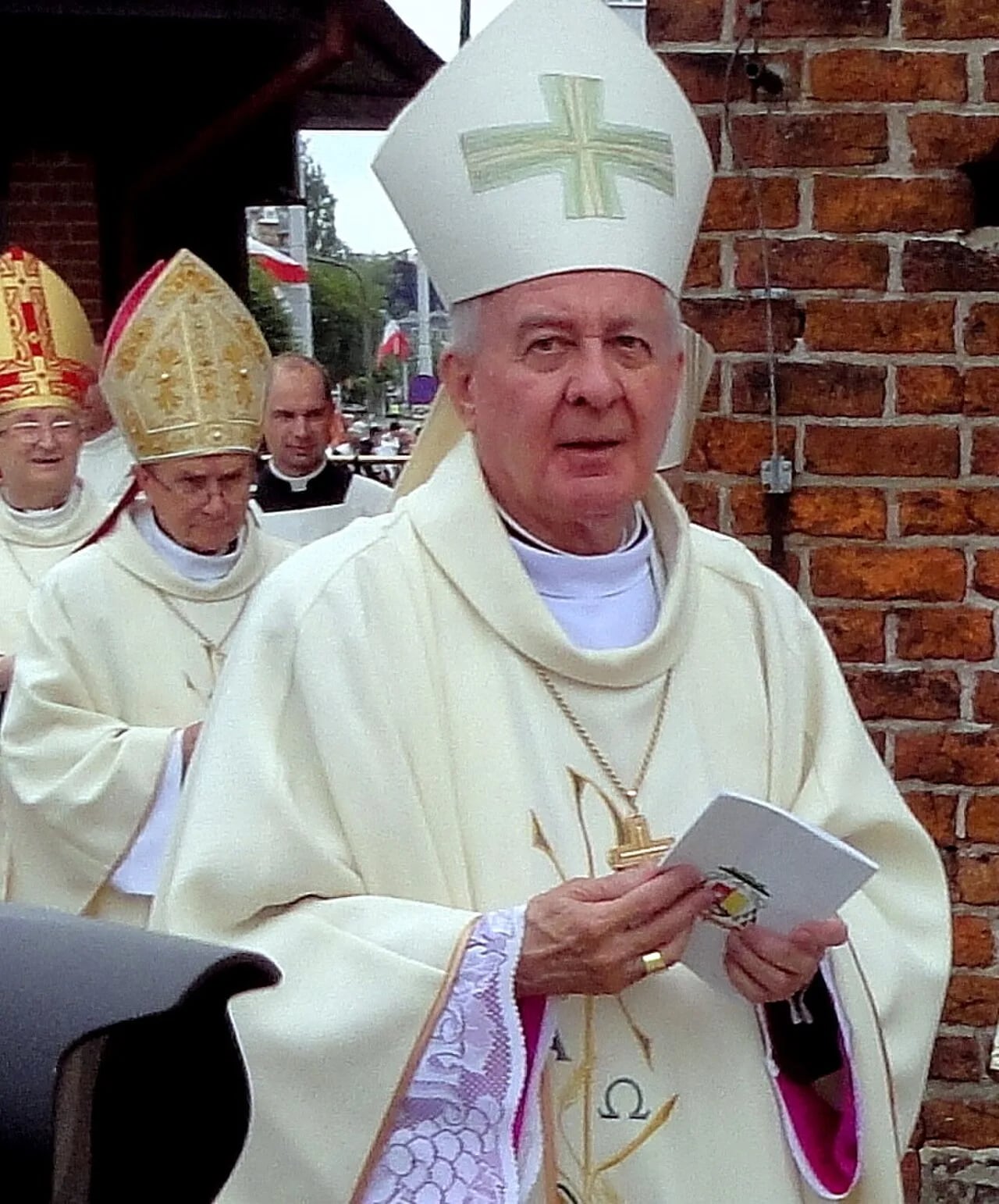 Portrait of Juliusz Paetz (1935–2019) – memorial page
