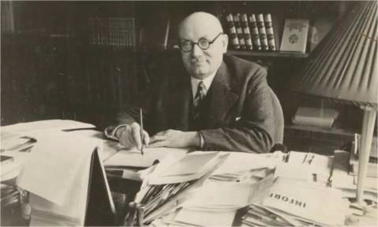 Portrait of Ladislav Tvarůžek (1879–1953) – memorial page
