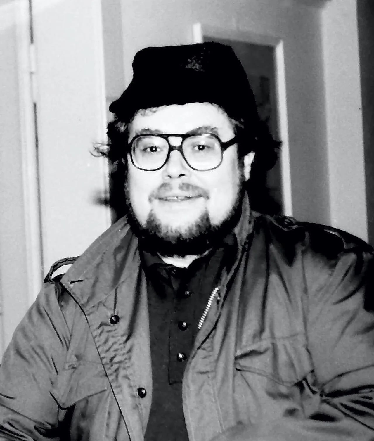 Porträt von Karel Klos (1945–2016) – Gedenkseite