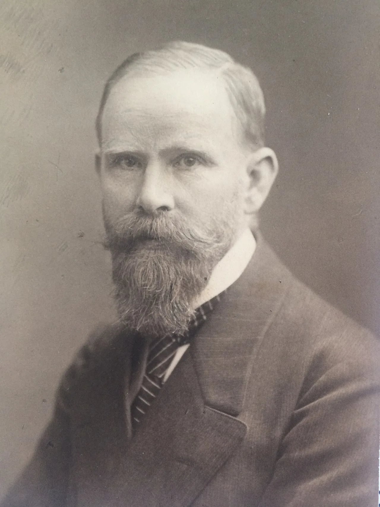 Porträt von Karl Hartnack (1864–1946) – Gedenkseite