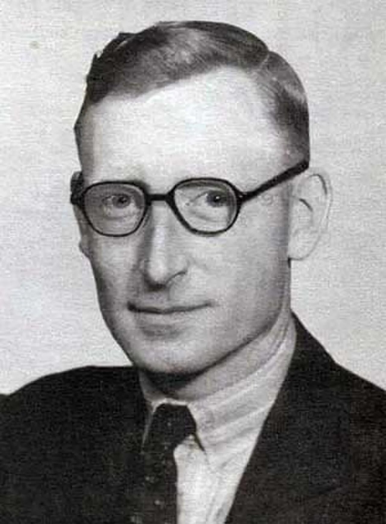 Portrait of Tommy Flowers (1905–1998) – memorial page