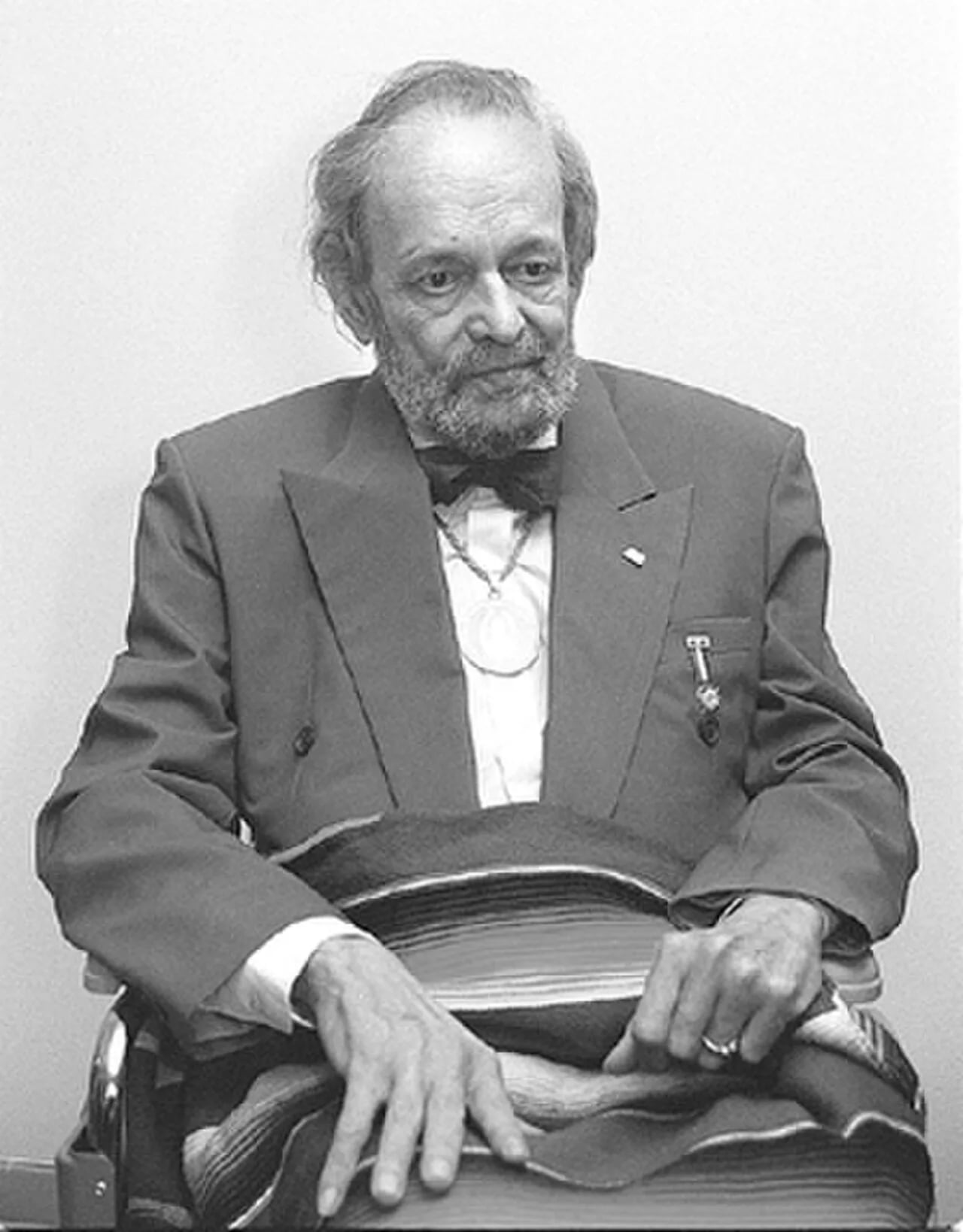 Portrait of José Luis Appleyard (1927–1998) – memorial page
