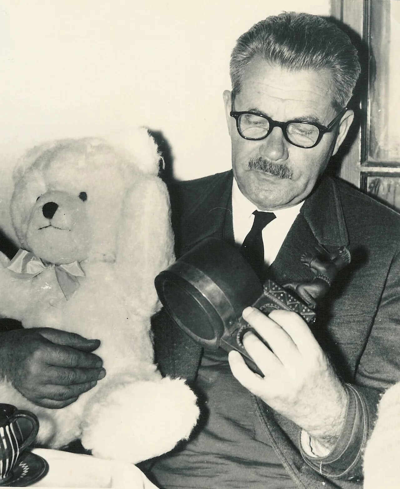 Portrait of Karel Langer (1903–1998) – memorial page