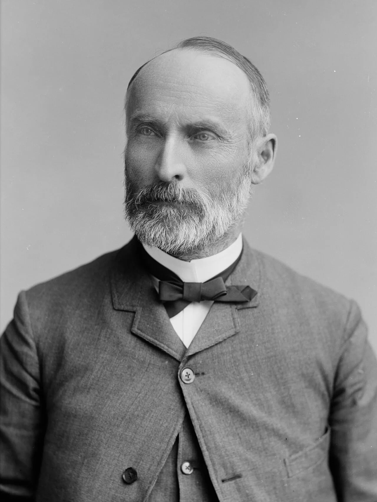 Portrait of Milo White (1830–1913) – memorial page