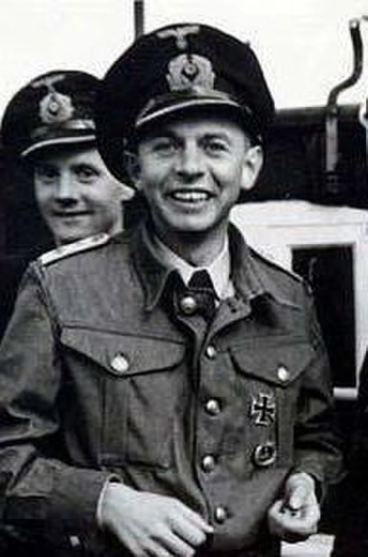 Portrait of Claus Korth (1911–1988) – memorial page