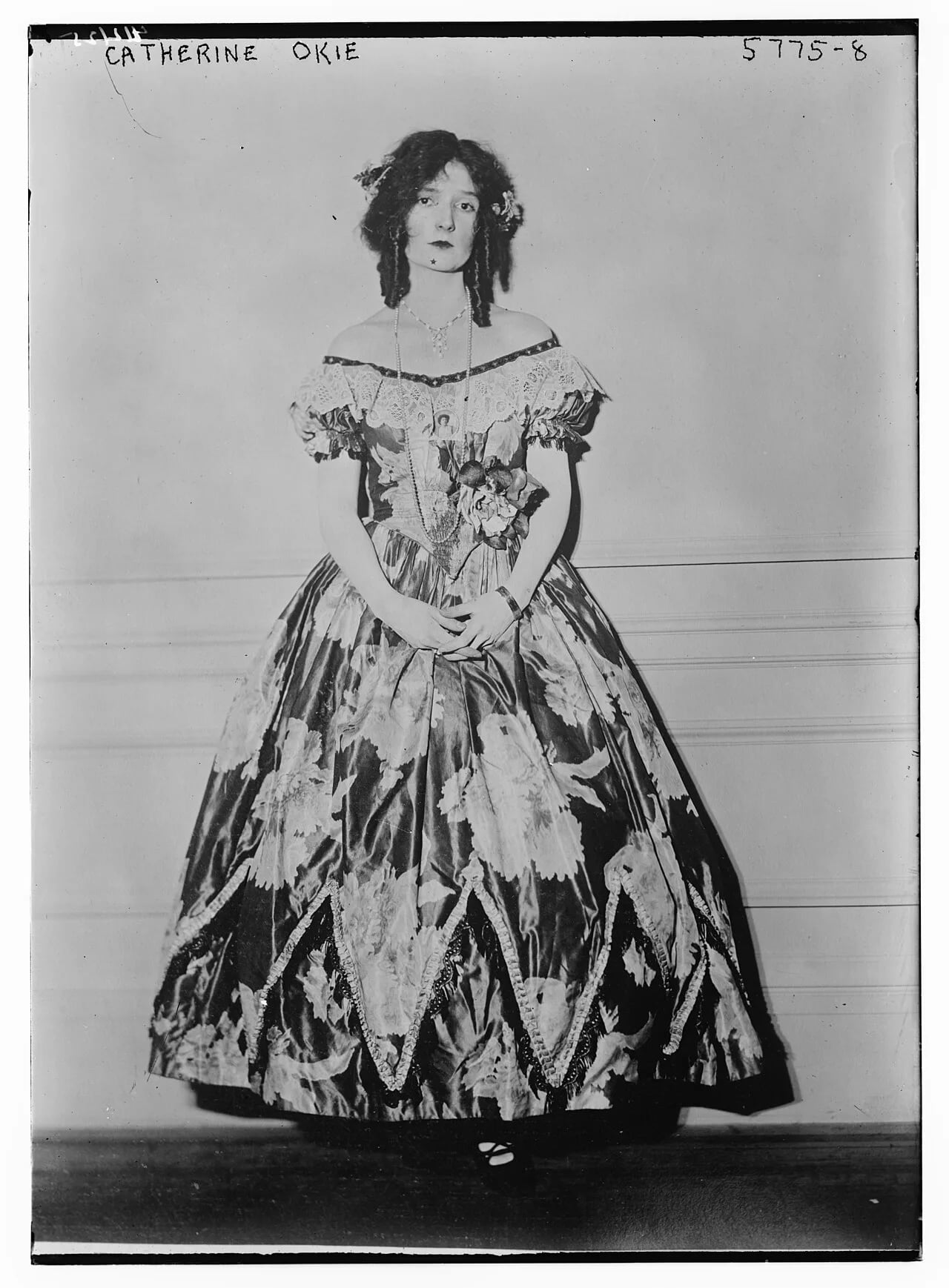 Porträt von Catherine Sinclair Okie (1898–1956) – Gedenkseite