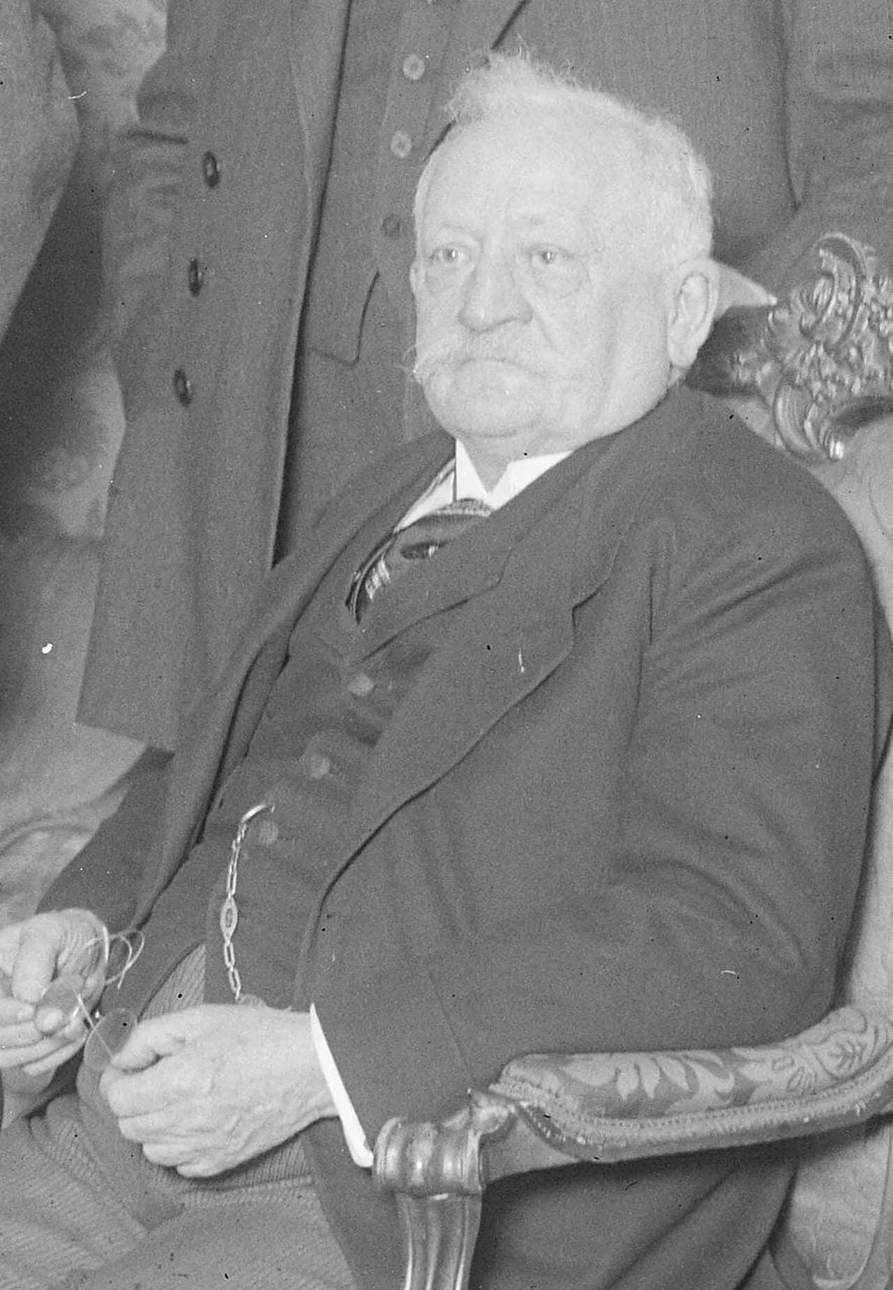 Porträt von Josef Frenken (1854–1943) – Gedenkseite