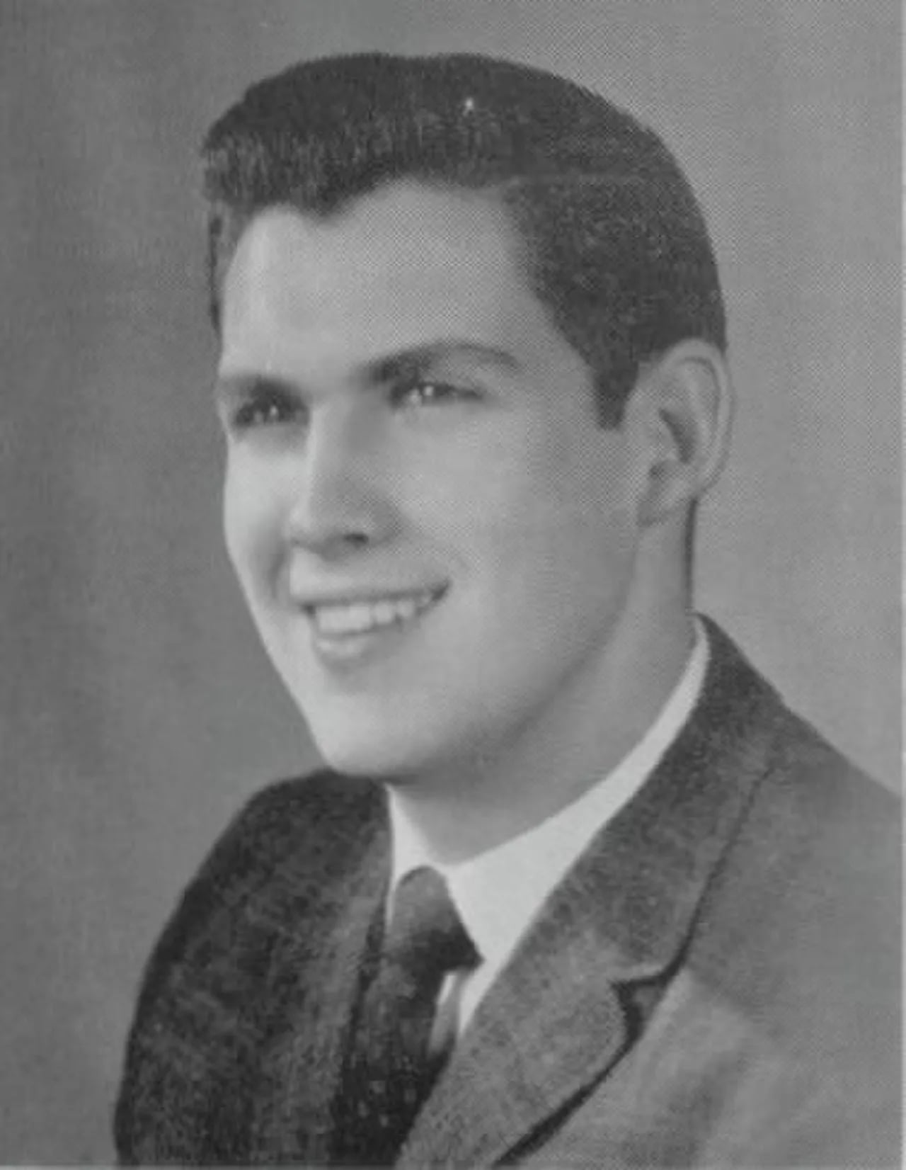 Porträt von Carl J. Hebert Sr. (1943–2020) – Gedenkseite