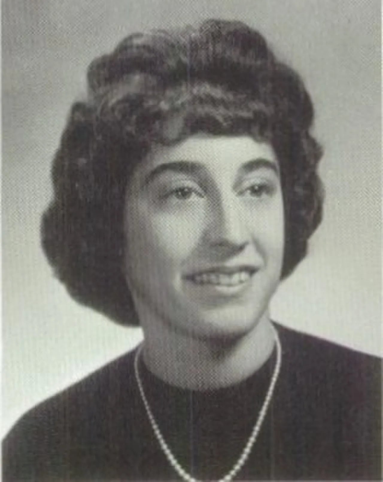 Porträt von Elaine Menchel Marcus (1944–2020) – Gedenkseite