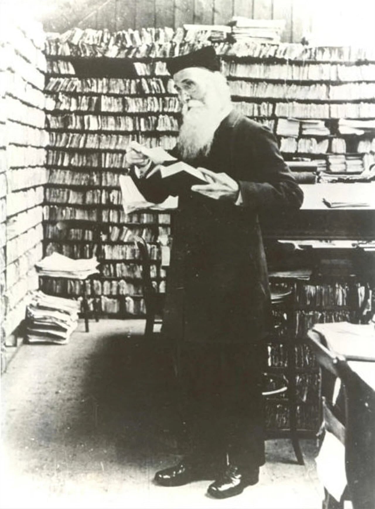 Porträt von James Murray (1837–1915) – Gedenkseite