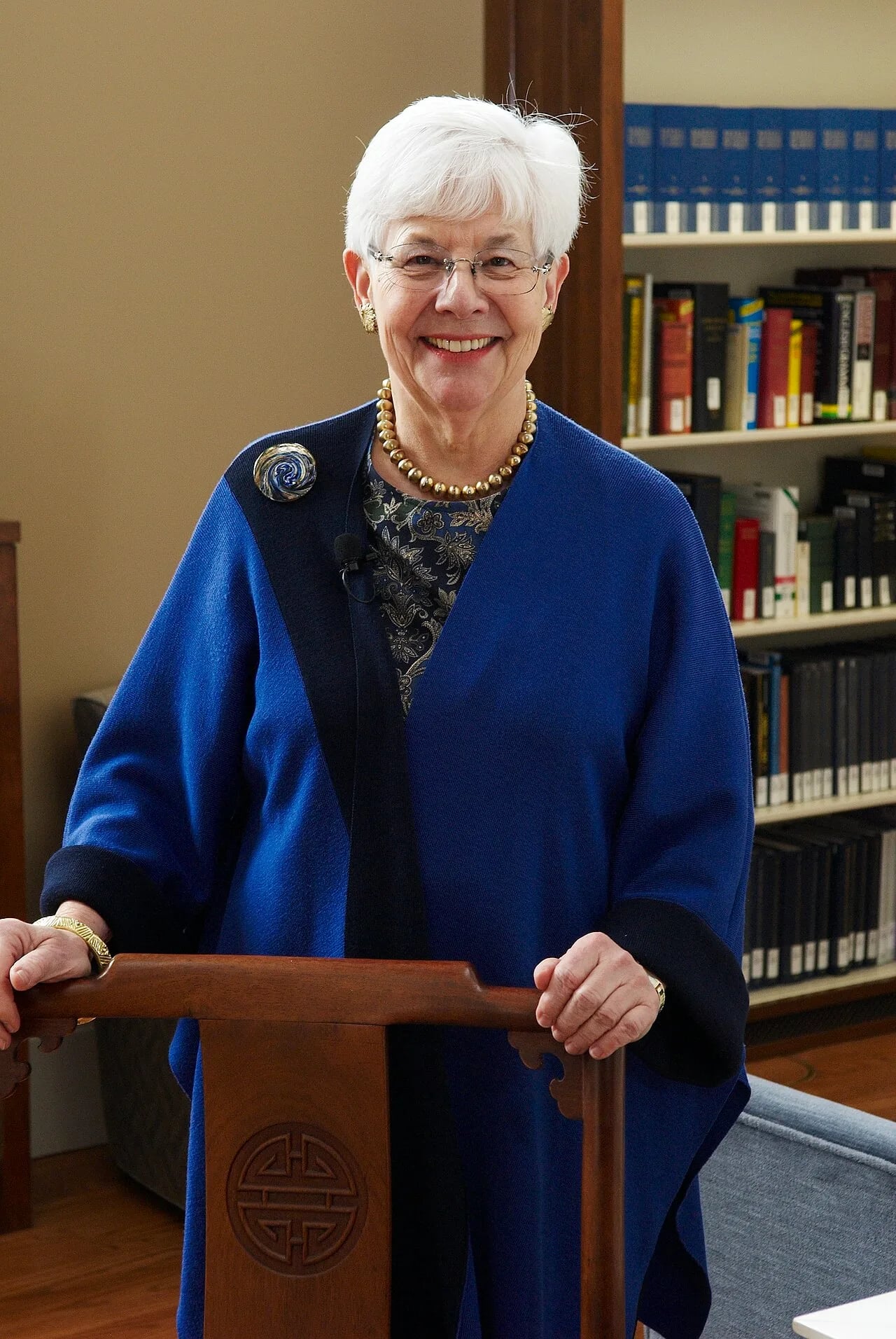 Portrait of Jeanne L. Narum (1935–2024) – memorial page