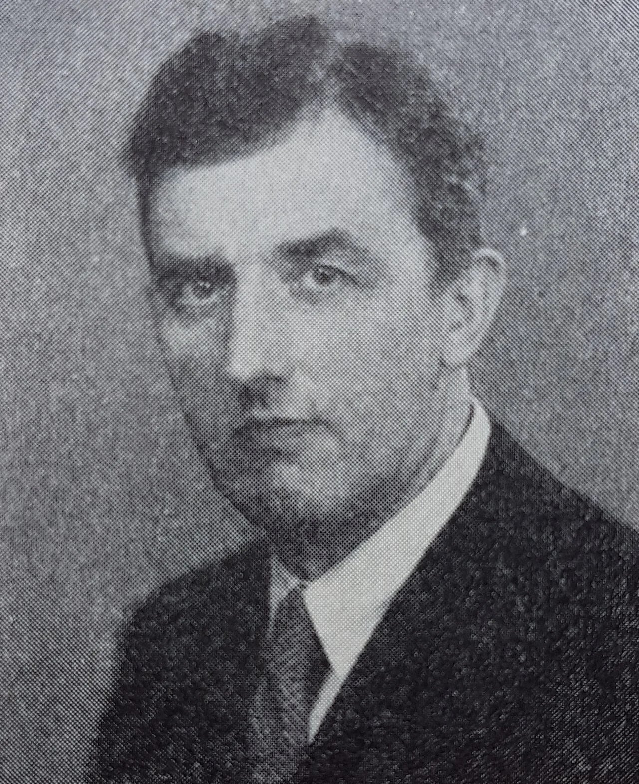 Portrait of Henry Arntzen (1885–1957) – memorial page