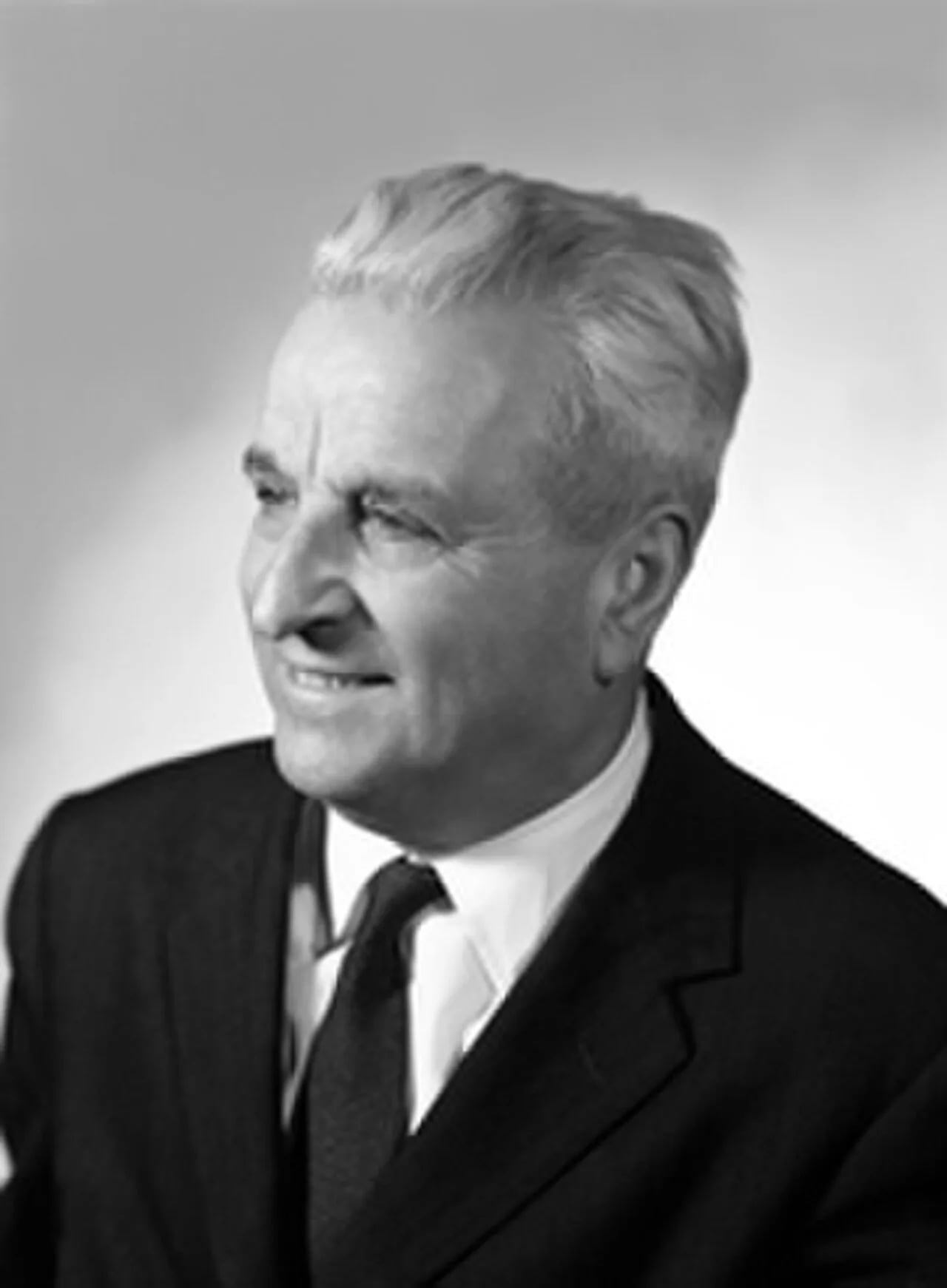 Portrait of Osvaldo Cagnasso (1901–1987) – memorial page