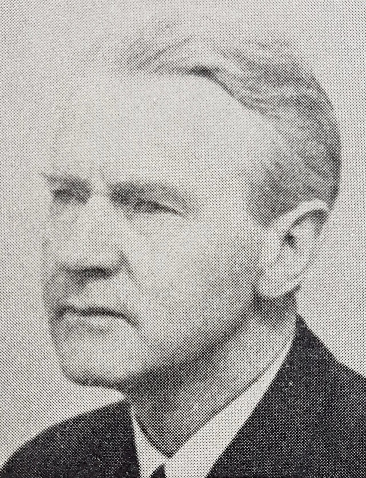 Portrait of Erling Dyring (1892–1978) – memorial page