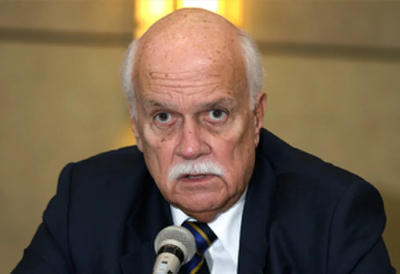 Porträt von Antônio Carlos Cintra do Amaral (1932–2015) – Gedenkseite