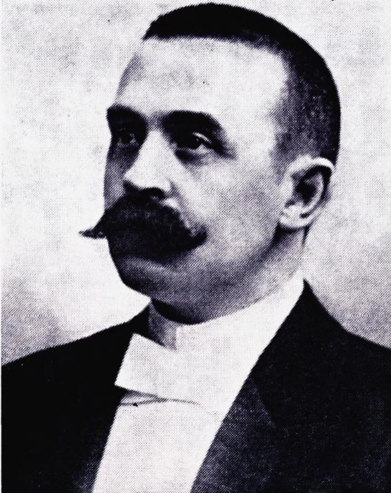Portrait of Martin Nyhuus (1864–1943) – memorial page