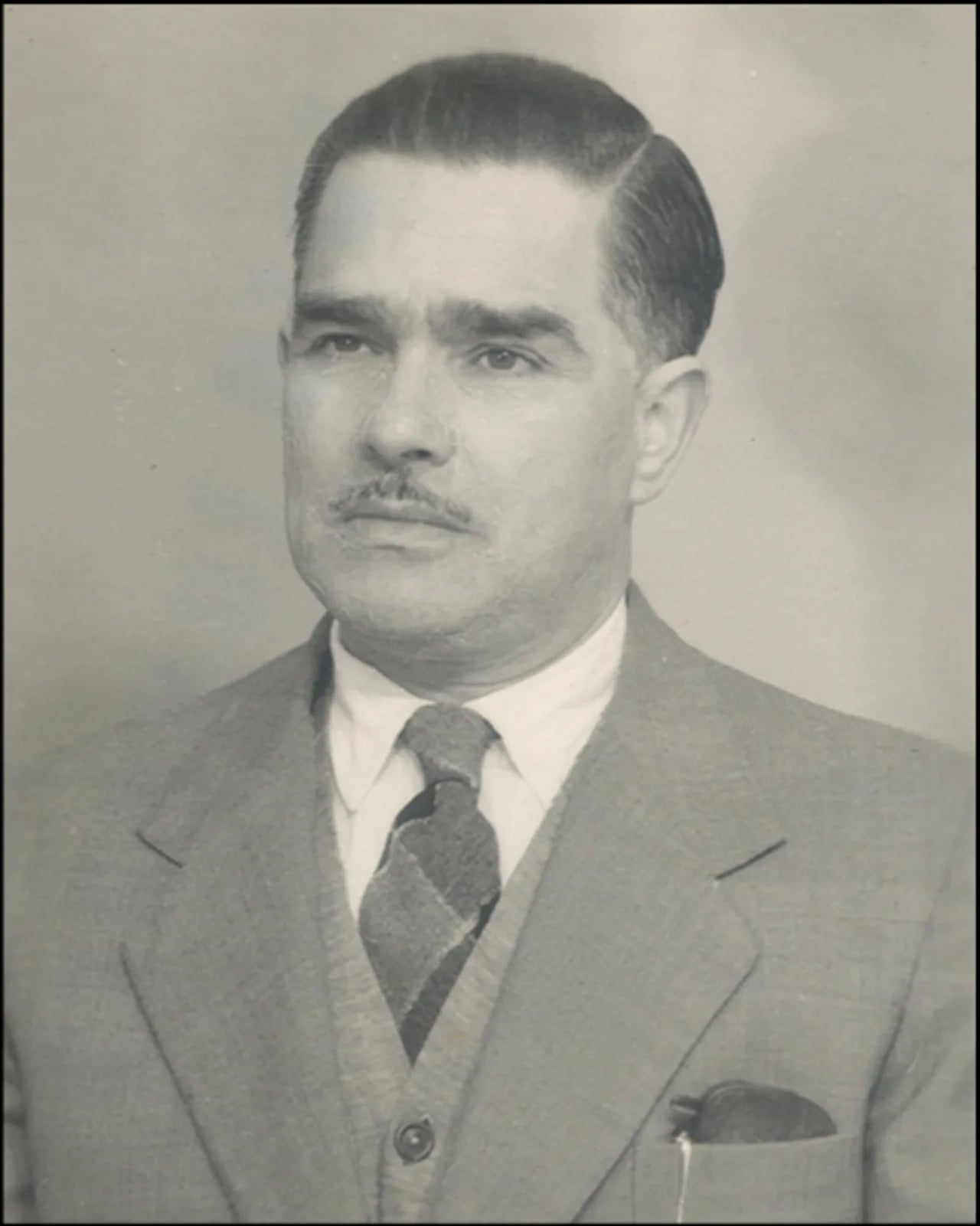 Portrait of Aníbal Marinho (1902–1994) – memorial page