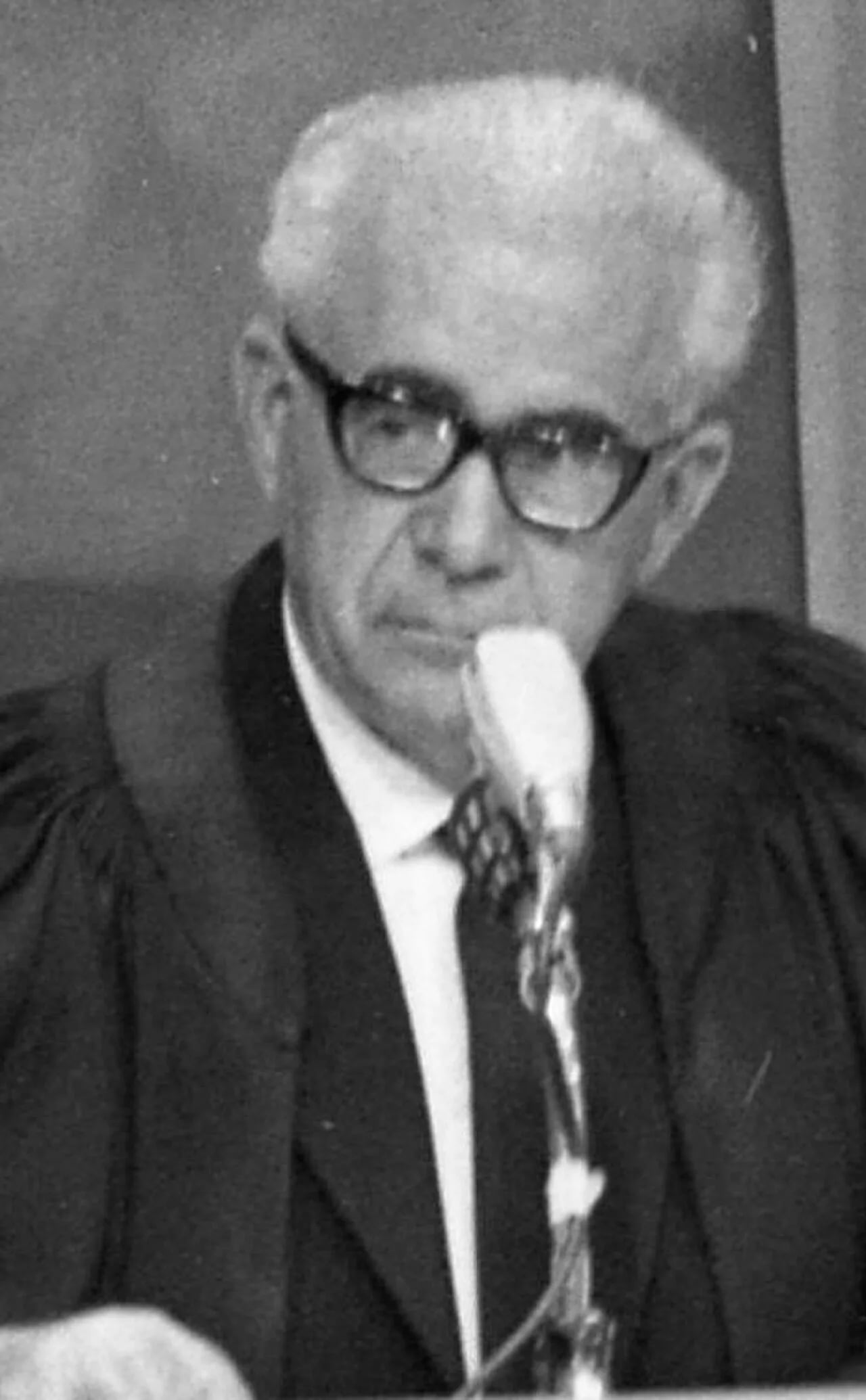 Portrait of Moshe Golan (1904–1988) – memorial page