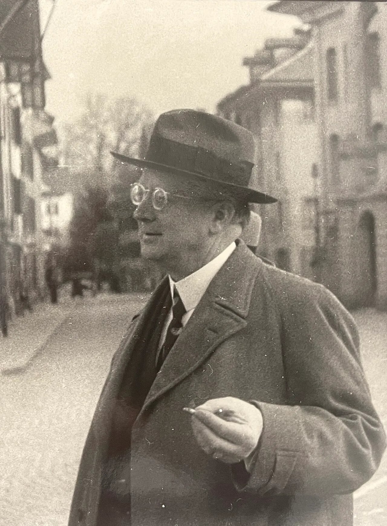 Porträt von Walter Dübi (1880–1963) – Gedenkseite