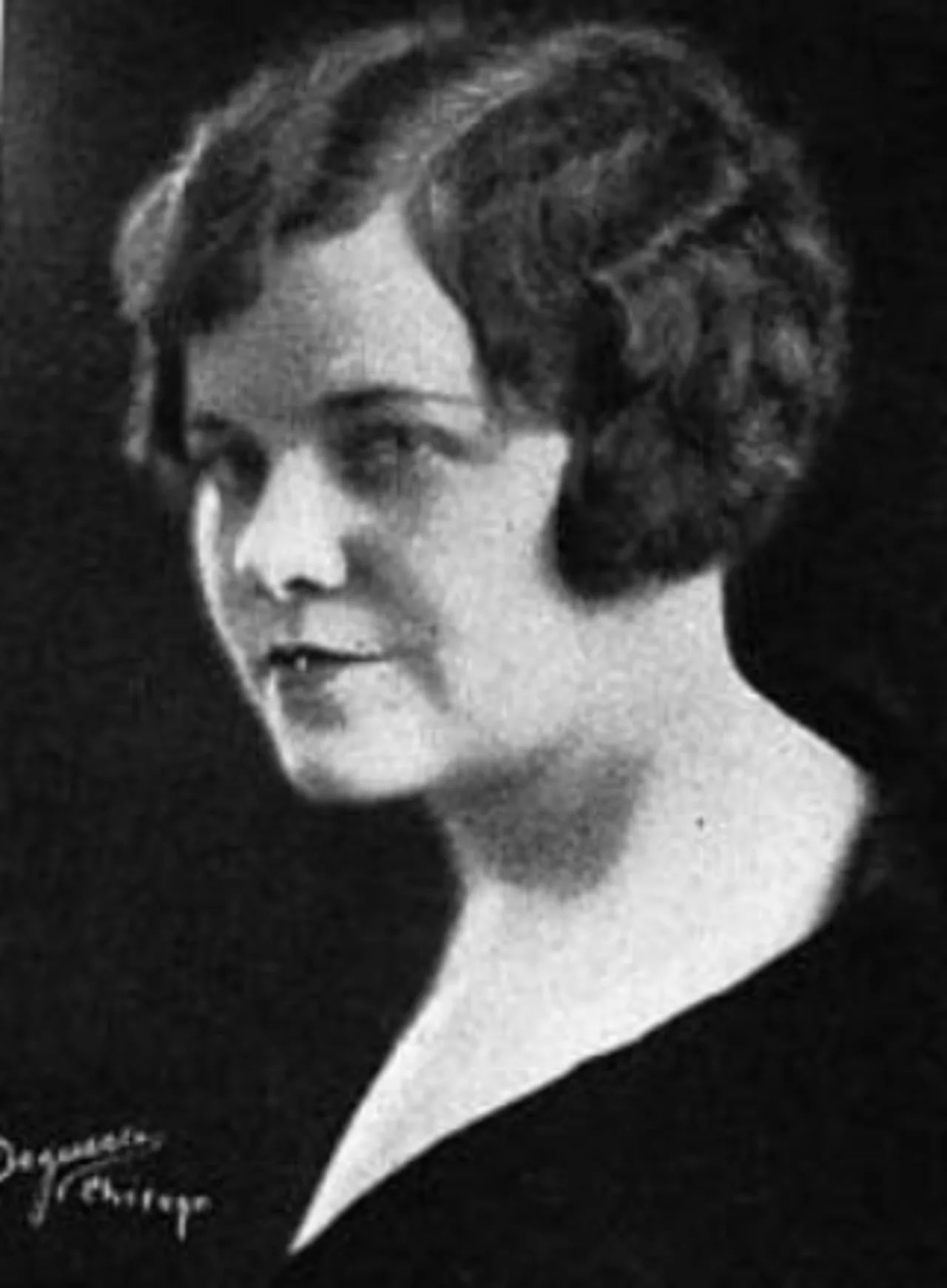 Portrait of Radie Britain (1899–1994) – memorial page