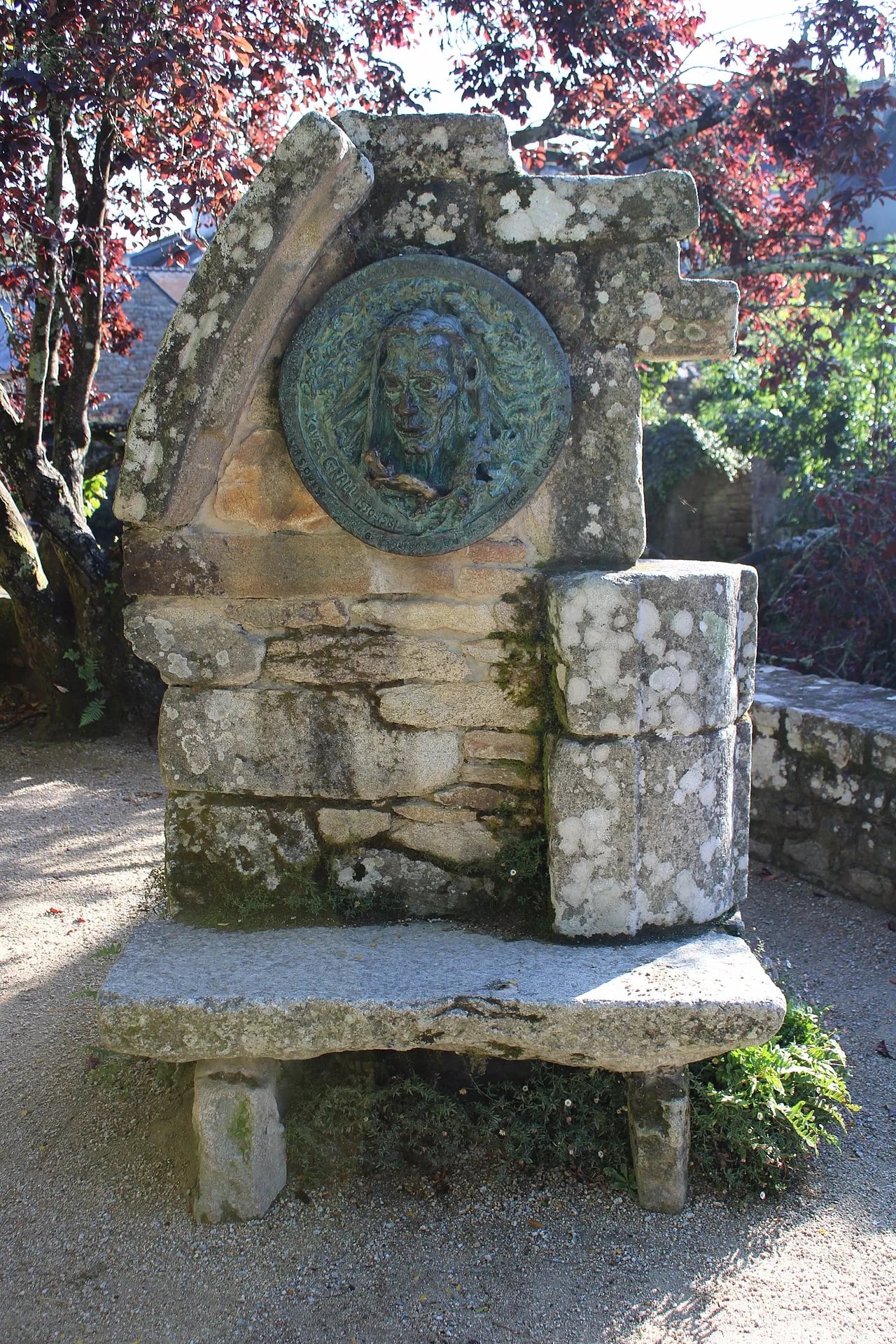 Portrait of Xavier Grall (1930–1981) – memorial page